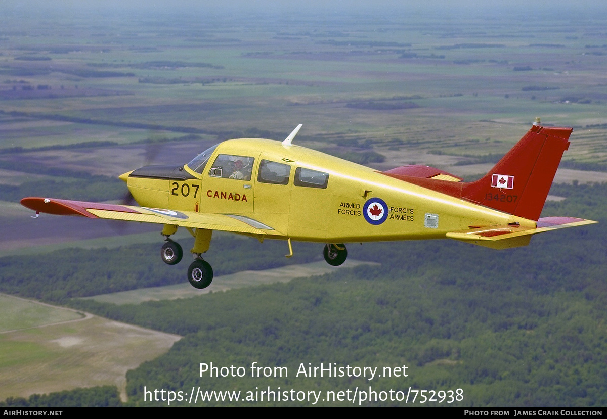 Aircraft Photo of 134207 | Beech CT-134A Musketeer II | Canada - Air Force | AirHistory.net #752938