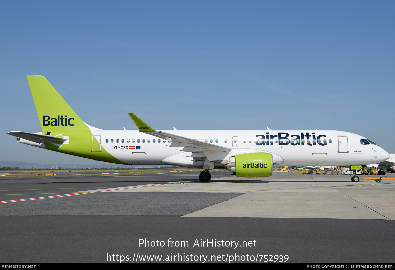 Aircraft Photo of YL-CSD | Airbus A220-371 (BD-500-1A11) | AirBaltic | AirHistory.net #752939