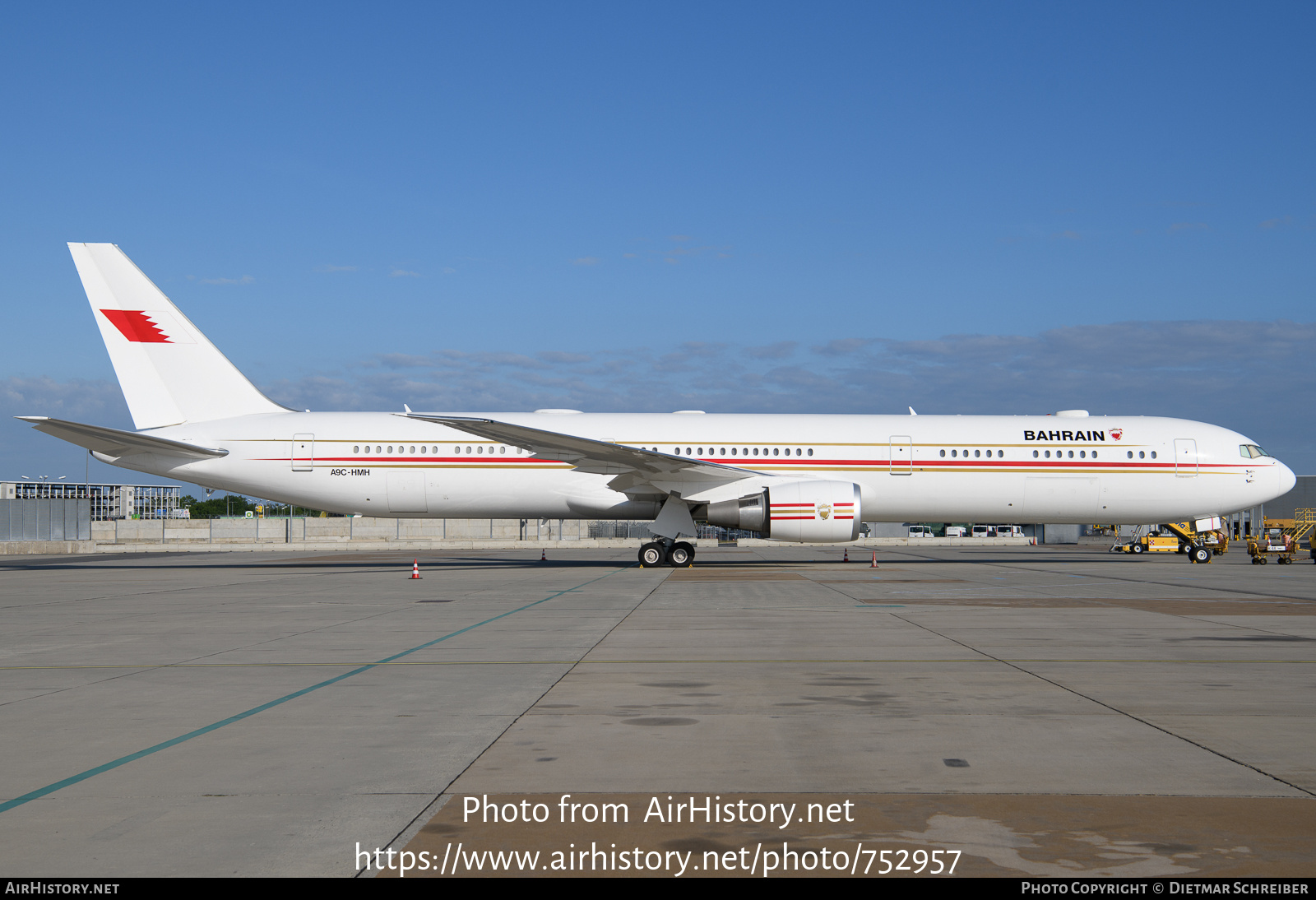 Aircraft Photo of A9C-HMH | Boeing 767-4FS/ER | Bahrain Amiri Flight | AirHistory.net #752957