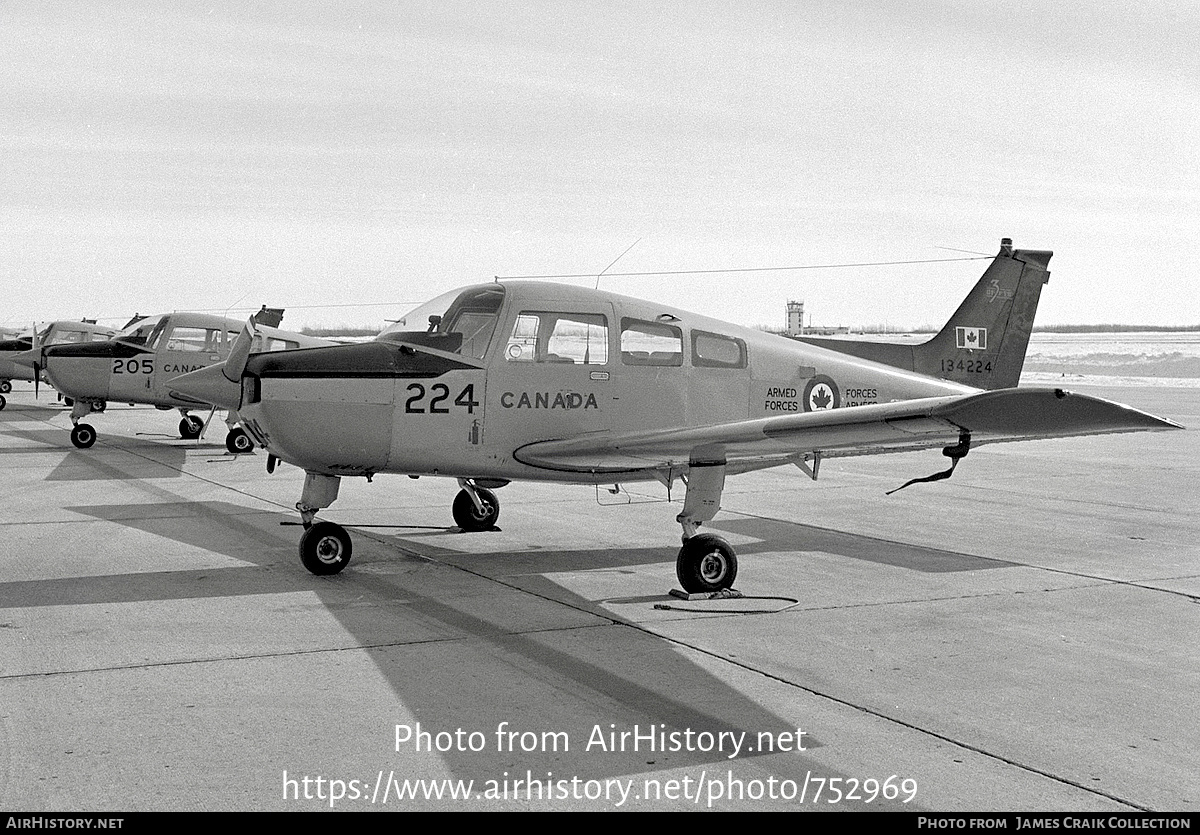 Aircraft Photo of 134224 | Beech CT-134 Musketeer | Canada - Air Force | AirHistory.net #752969