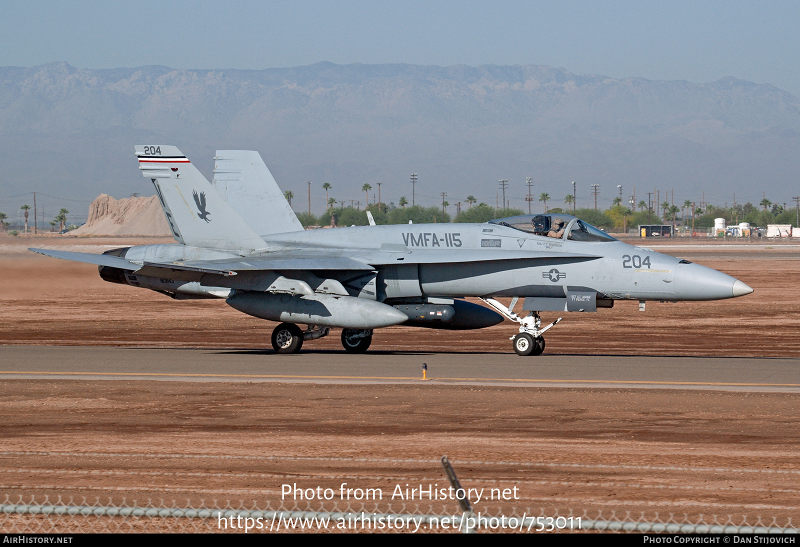 Aircraft Photo of 163143 | McDonnell Douglas F/A-18A Hornet | USA - Marines | AirHistory.net #753011