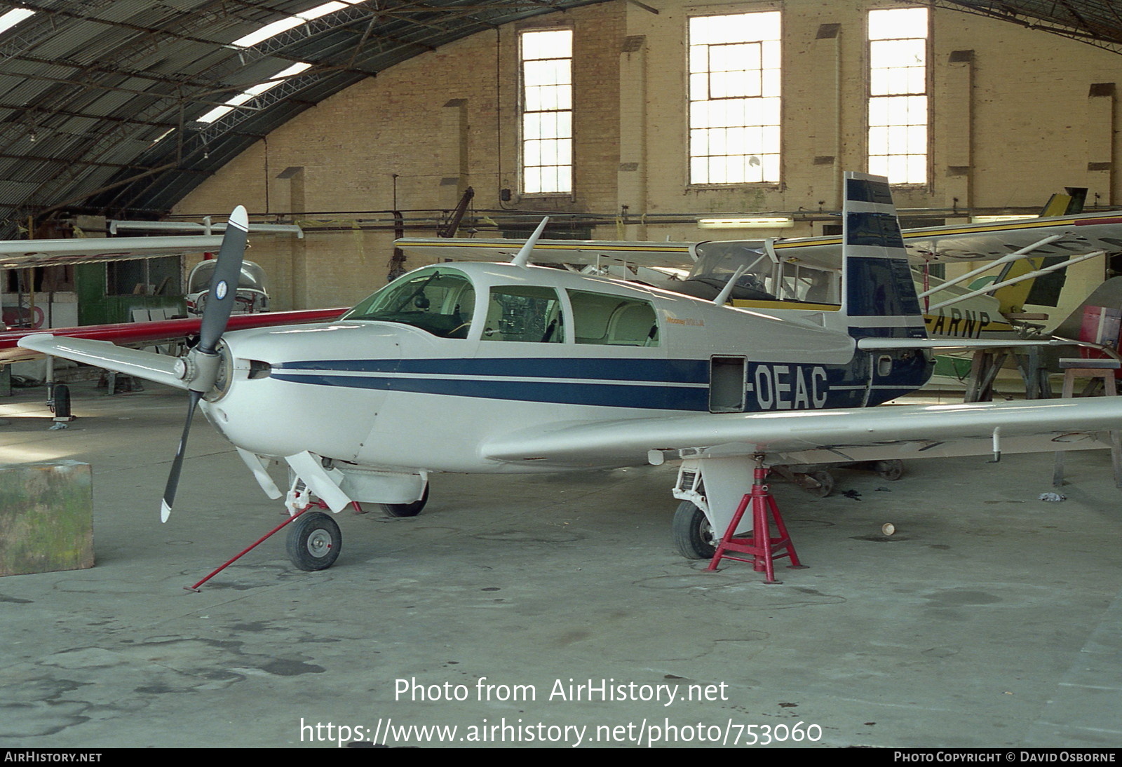 Aircraft Photo of G-OEAC | Mooney M-20J | AirHistory.net #753060