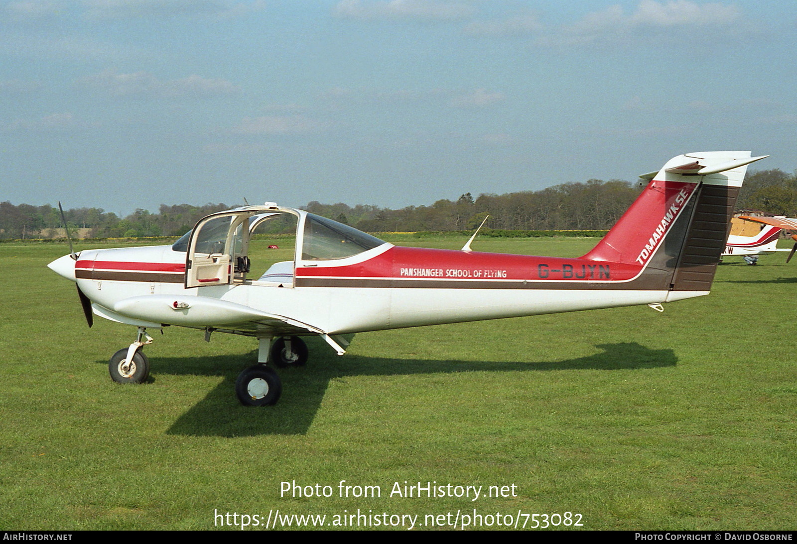 Aircraft Photo of G-BJYN | Piper PA-38-112 Tomahawk | Panshanger School of Flying | AirHistory.net #753082