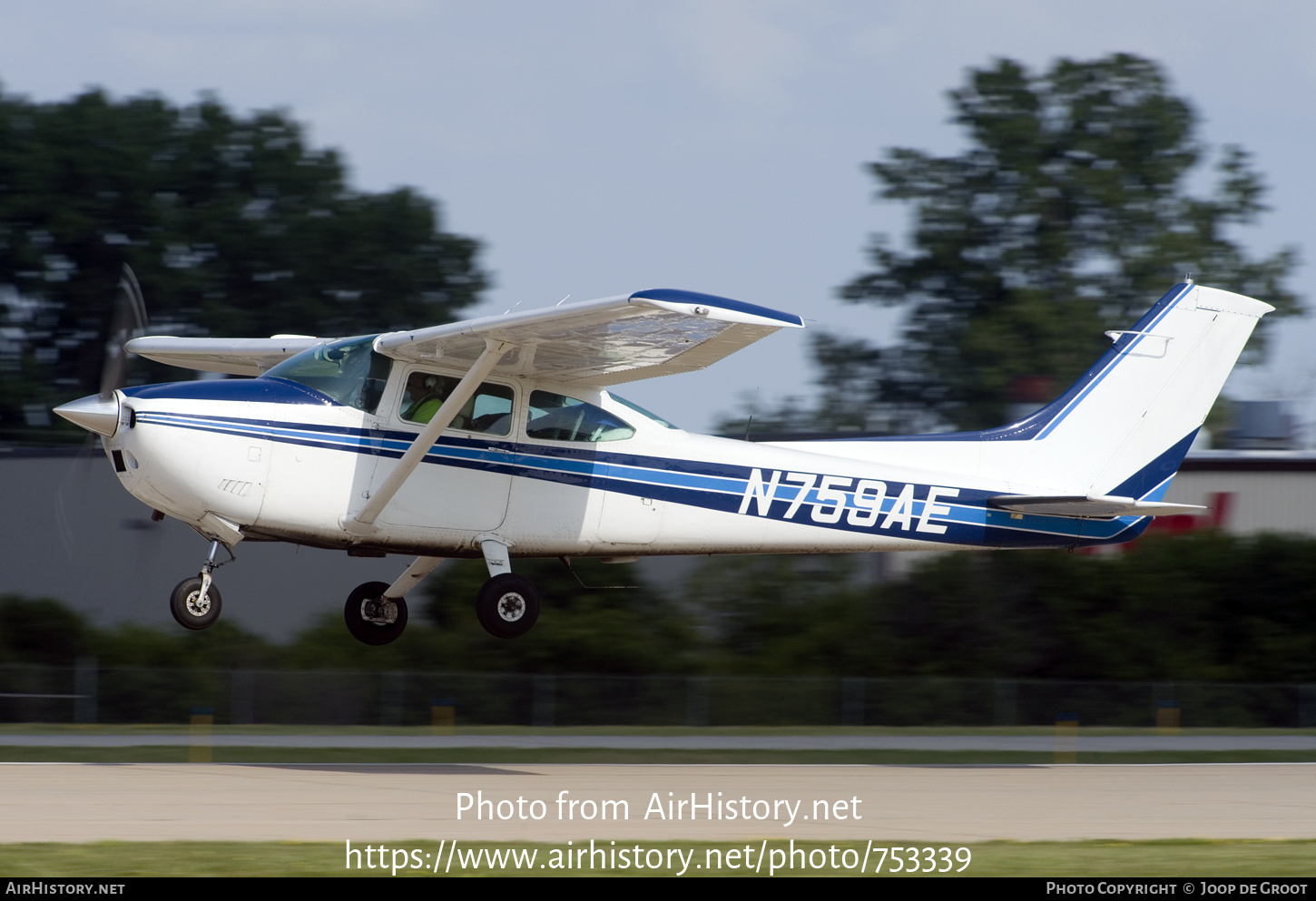 Aircraft Photo of N759AE | Cessna 182Q Skylane | AirHistory.net #753339