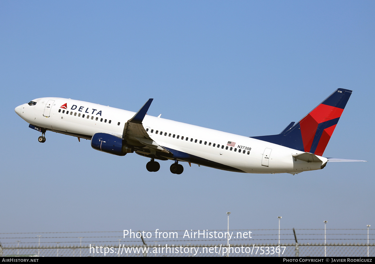 Aircraft Photo of N3738B | Boeing 737-832 | Delta Air Lines | AirHistory.net #753367