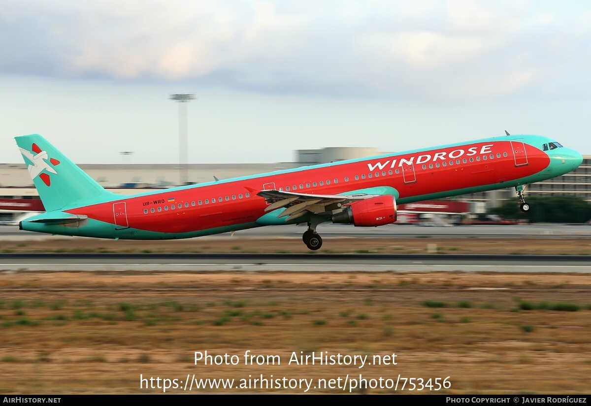 Aircraft Photo of UR-WRO | Airbus A321-211 | Windrose | AirHistory.net #753456