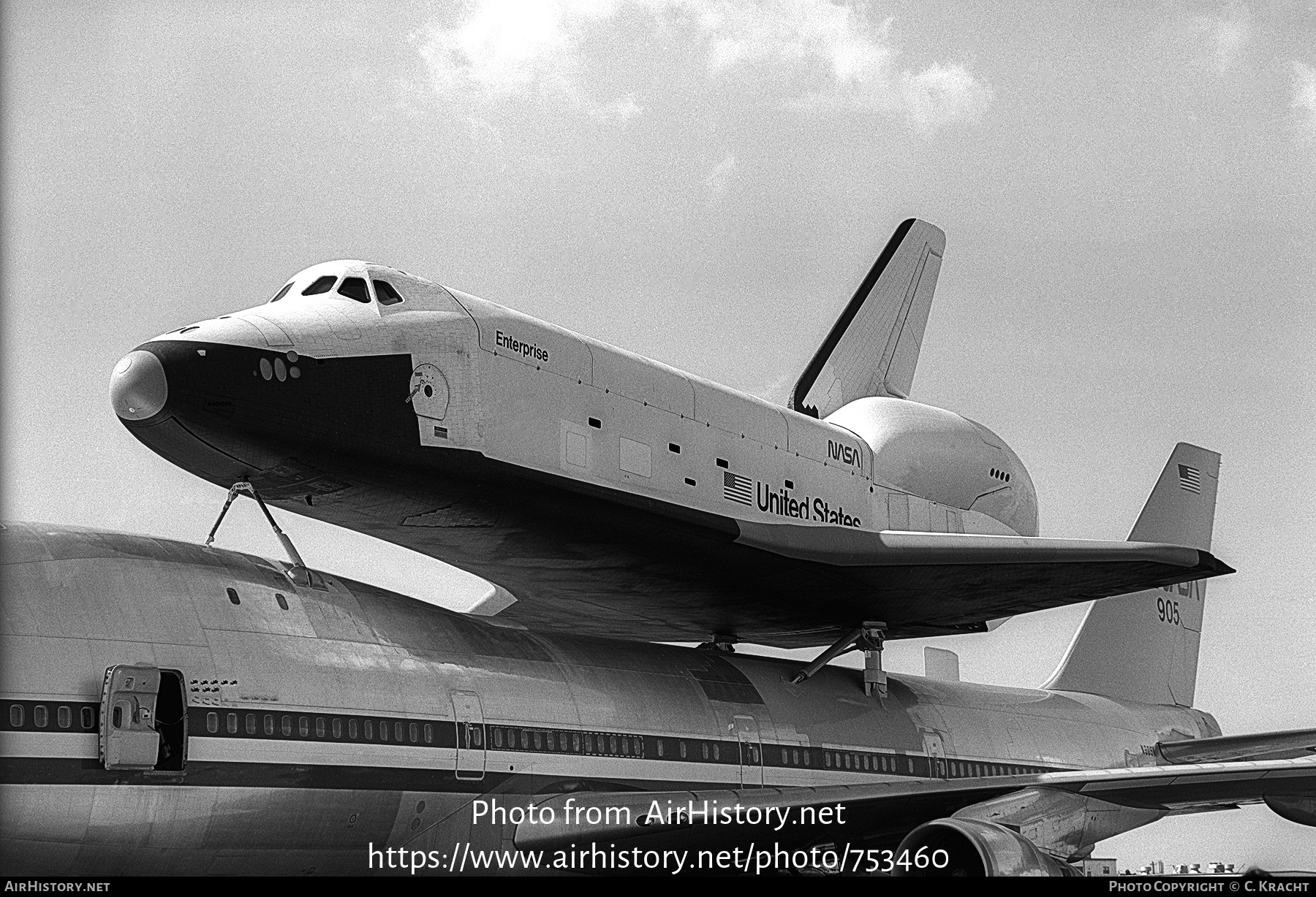 Aircraft Photo of OV-101 | Rockwell Space Shuttle | NASA - National Aeronautics and Space Administration | AirHistory.net #753460