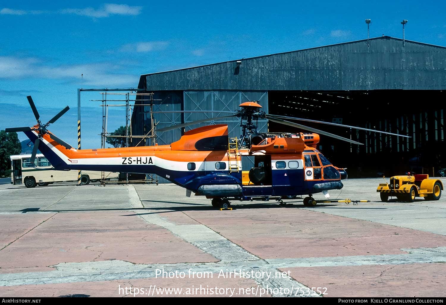 Aircraft Photo of ZS-HJA | Aerospatiale SA-330J Puma | Department of Transport / Departement Van Vervoer | AirHistory.net #753552