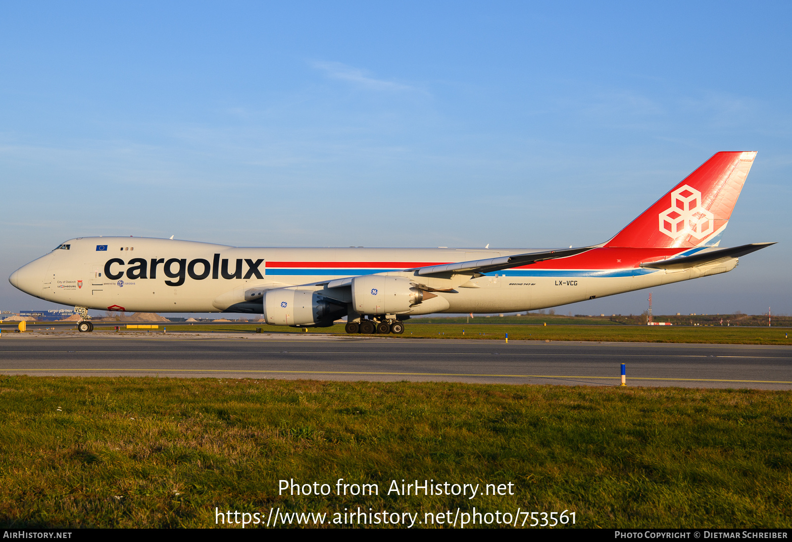 Aircraft Photo of LX-VCG | Boeing 747-8R7F/SCD | Cargolux | AirHistory.net #753561