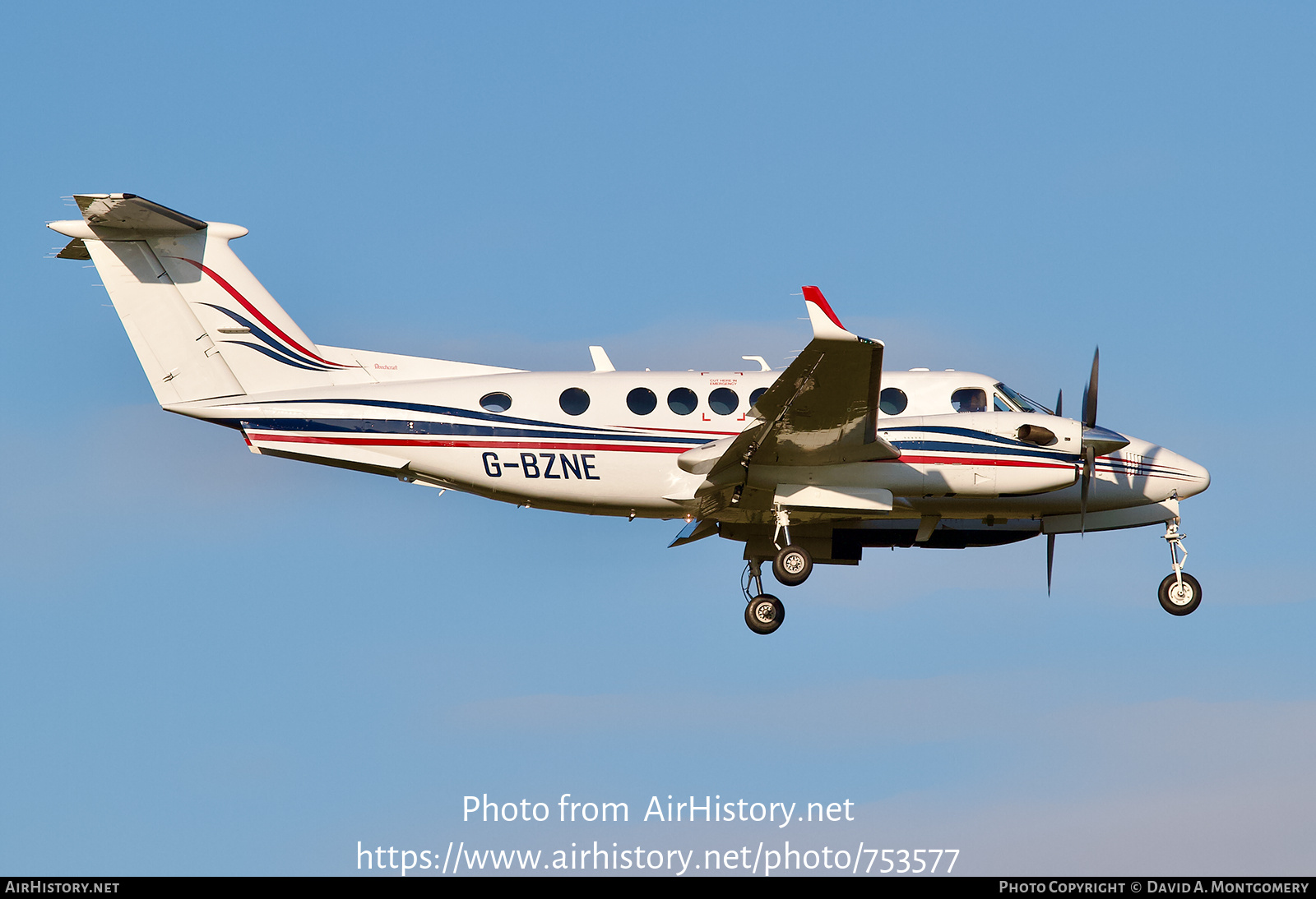 Aircraft Photo of G-BZNE | Beech Super King Air 350 (B300) | AirHistory.net #753577