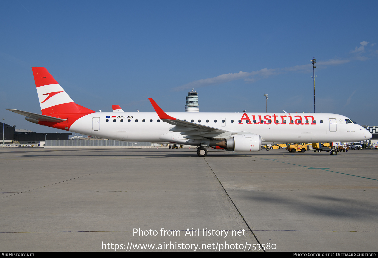 Aircraft Photo of OE-LWD | Embraer 195LR (ERJ-190-200LR) | Austrian Airlines | AirHistory.net #753580