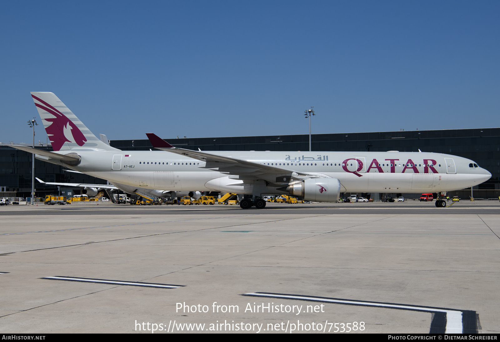 Aircraft Photo of A7-AEJ | Airbus A330-302 | Qatar Airways | AirHistory.net #753588