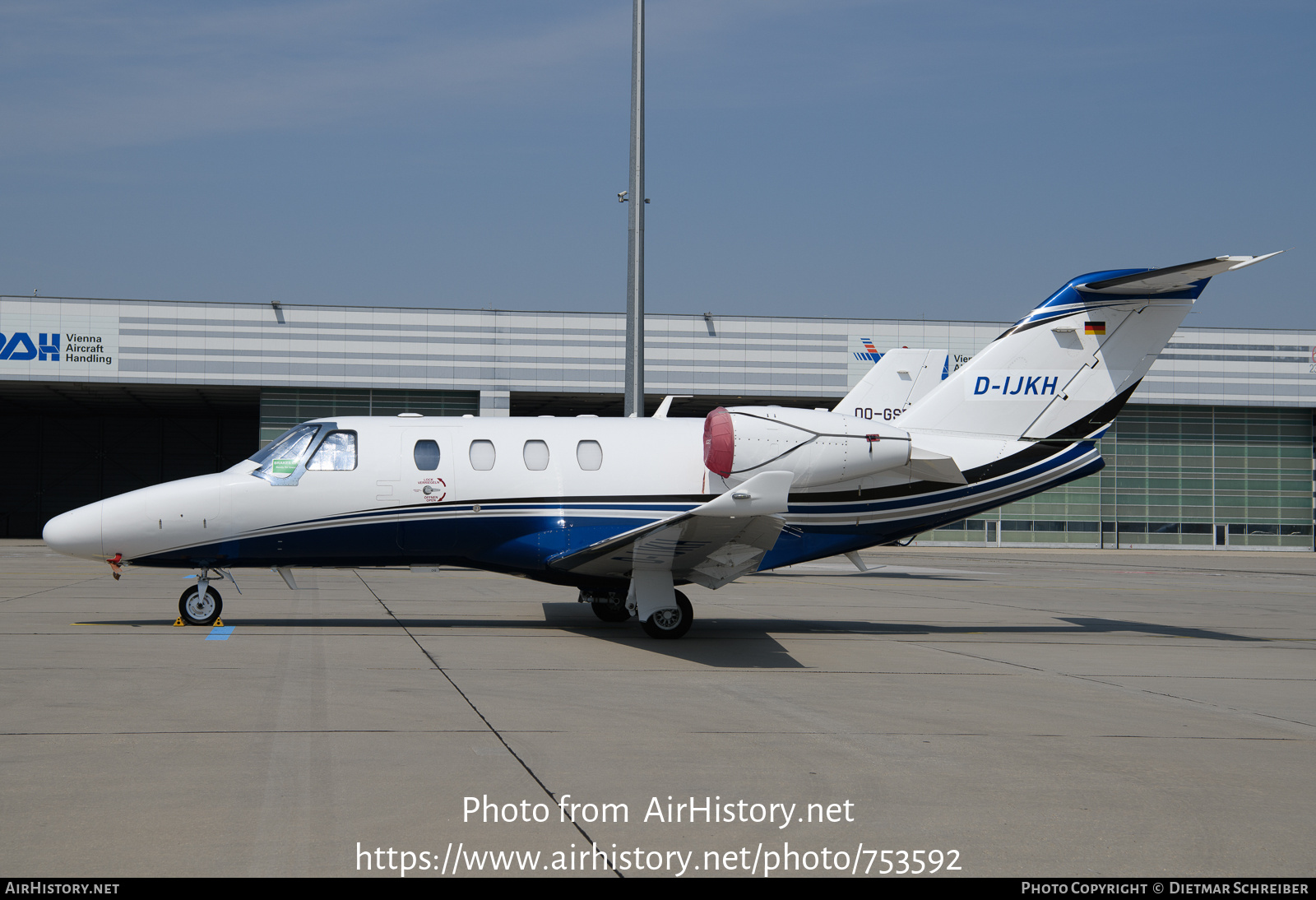 Aircraft Photo of D-IJKH | Cessna 525 CitationJet M2 | AirHistory.net #753592