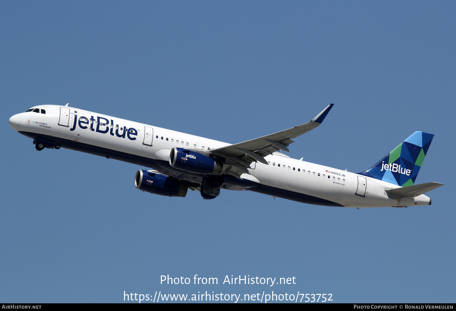 Aircraft Photo of N992JB | Airbus A321-231 | JetBlue Airways | AirHistory.net #753752