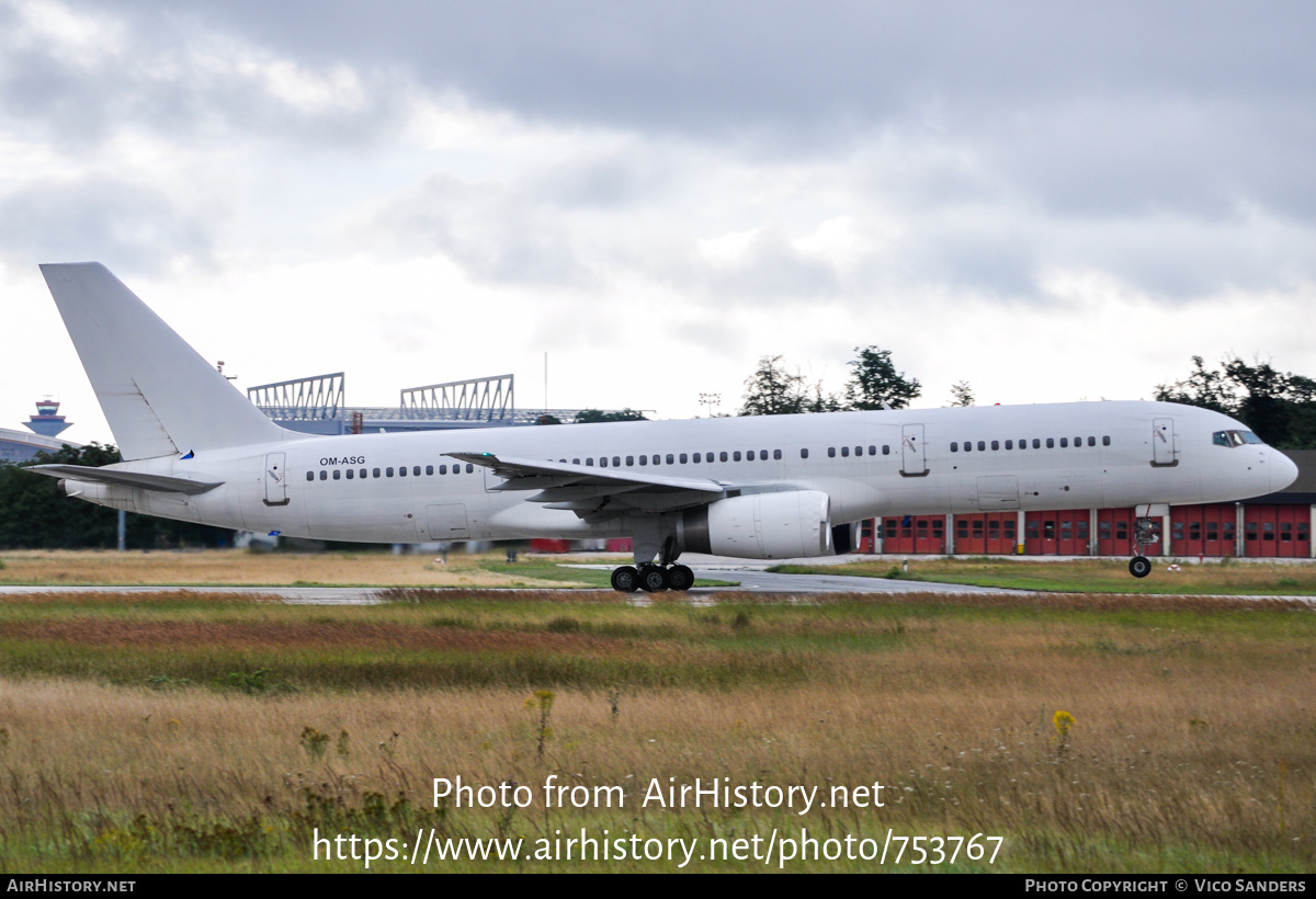 Aircraft Photo of OM-ASG | Boeing 757-28A | Air Slovakia | AirHistory.net #753767