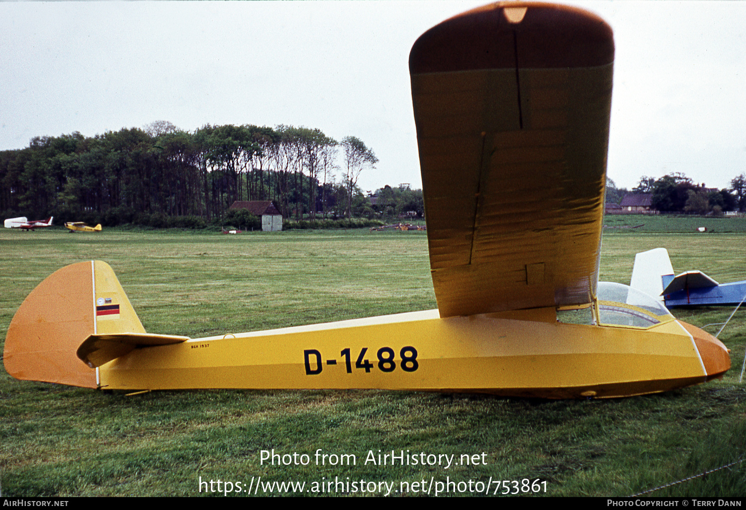 Aircraft Photo of BGA1937 / D-1488 | Akaflieg München Mü-13D-3 | AirHistory.net #753861