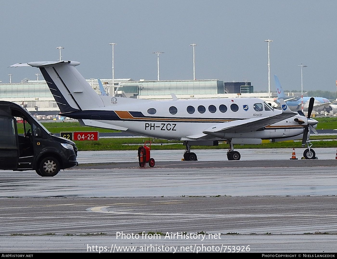 Aircraft Photo of PH-ZCZ | Beech B200 Super King Air | Zeusch Aviation | AirHistory.net #753926