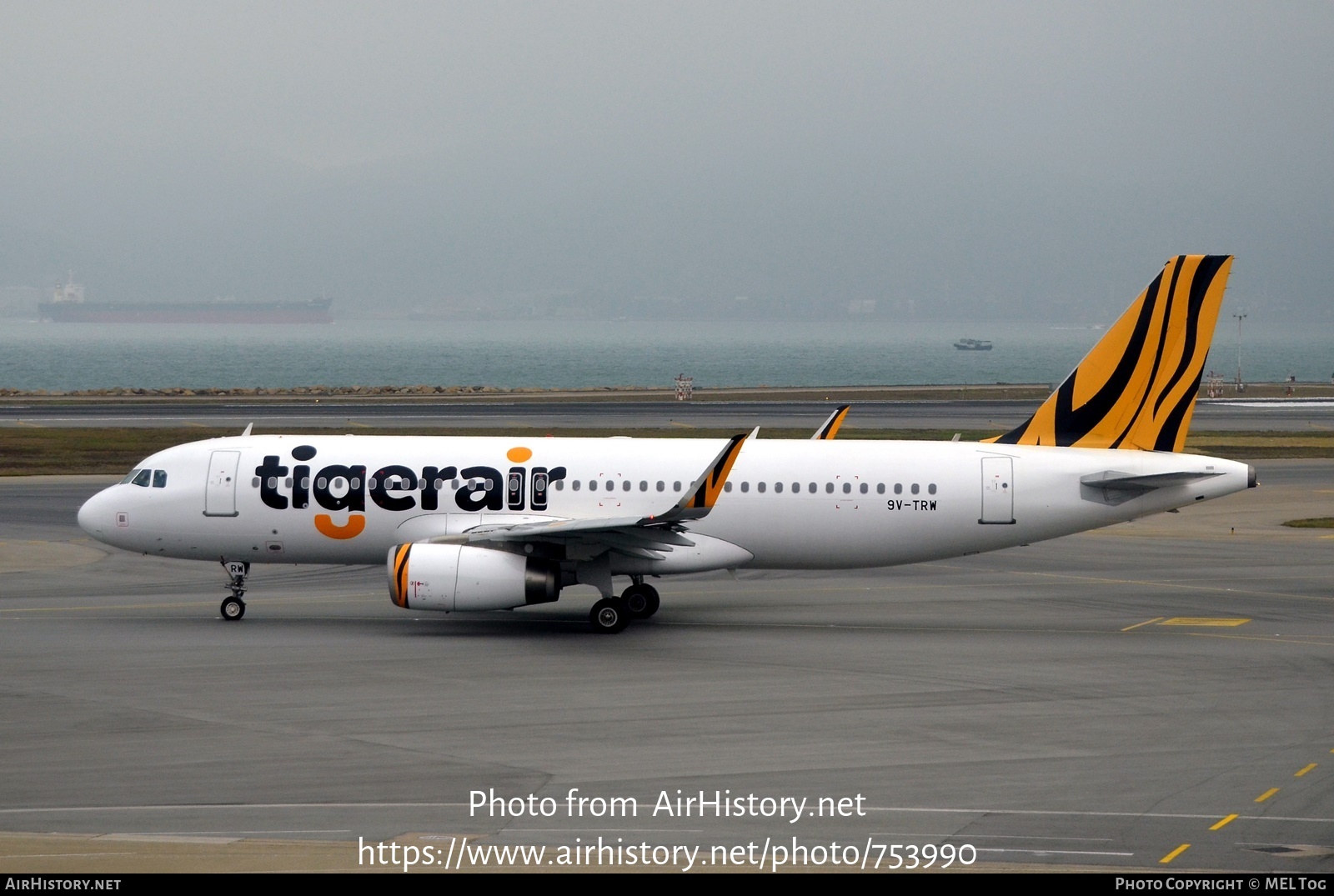 Aircraft Photo of 9V-TRW | Airbus A320-232 | Tigerair | AirHistory.net #753990