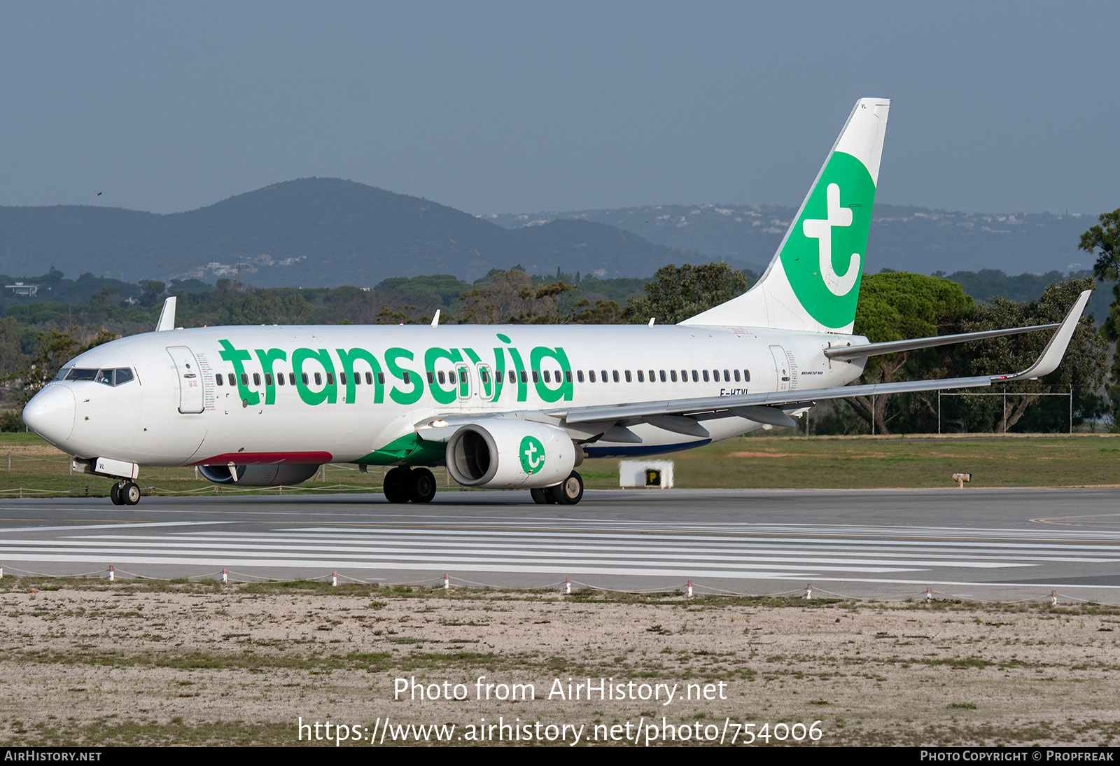 Aircraft Photo of F-HTVL | Boeing 737-84P | Transavia | AirHistory.net #754006