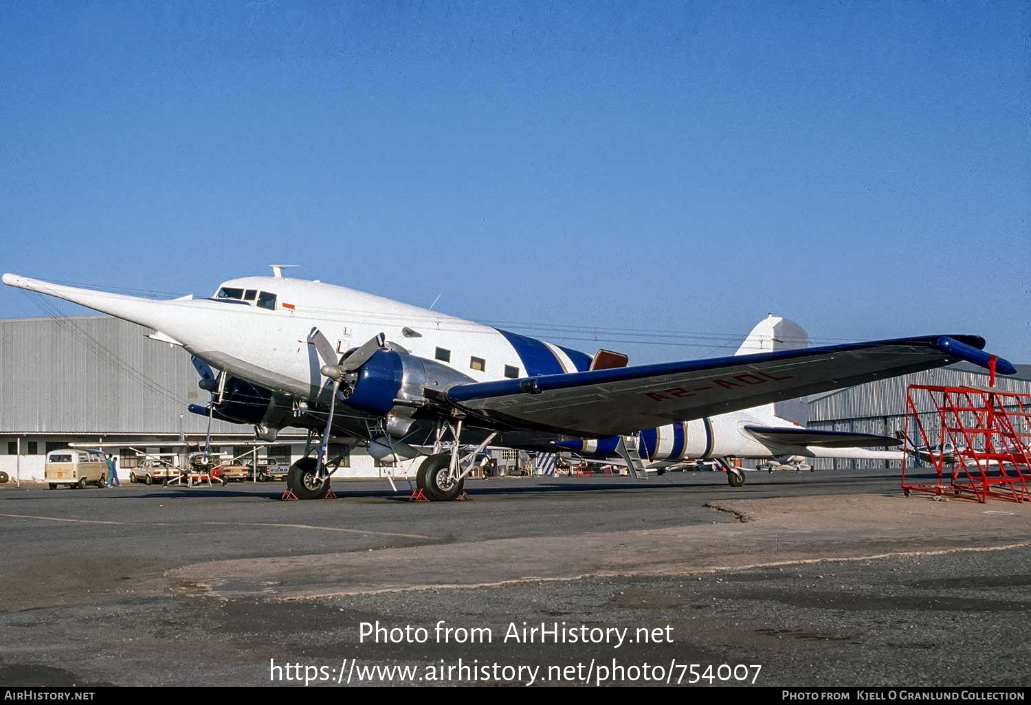 Aircraft Photo of A2-ADL | Douglas C-47B Dakota | Spectrem | AirHistory.net #754007