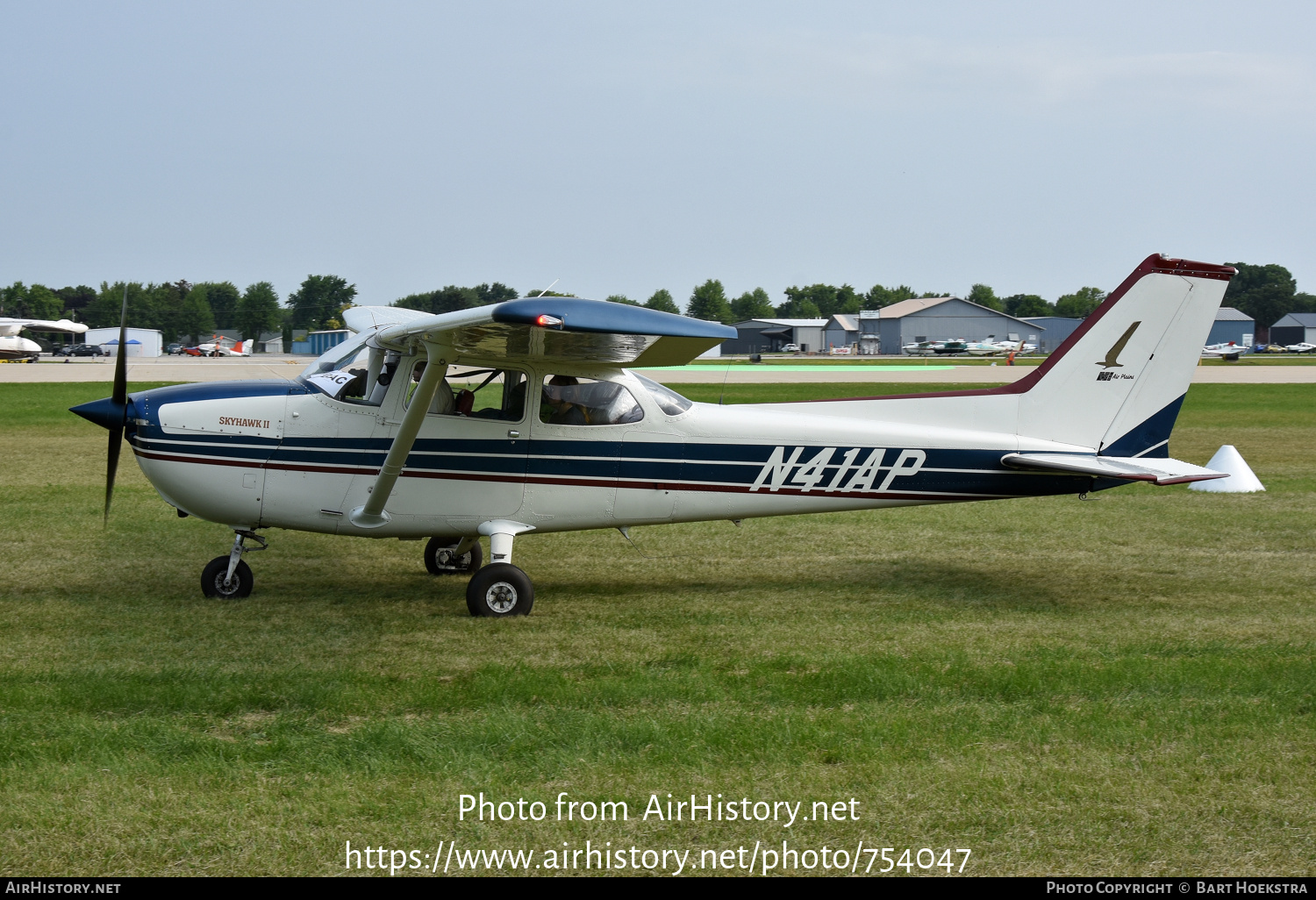 Aircraft Photo of N41AP | Cessna 172N Skyhawk II | AirHistory.net #754047