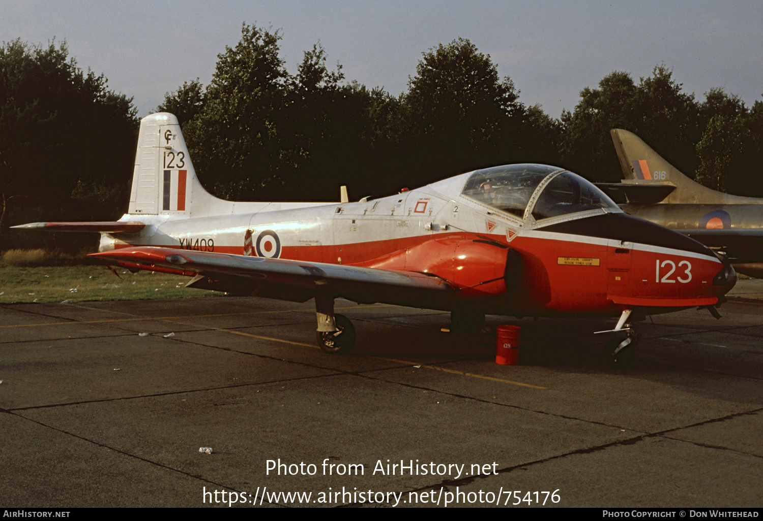 Aircraft Photo of XW409 | BAC 84 Jet Provost T5A | UK - Air Force | AirHistory.net #754176