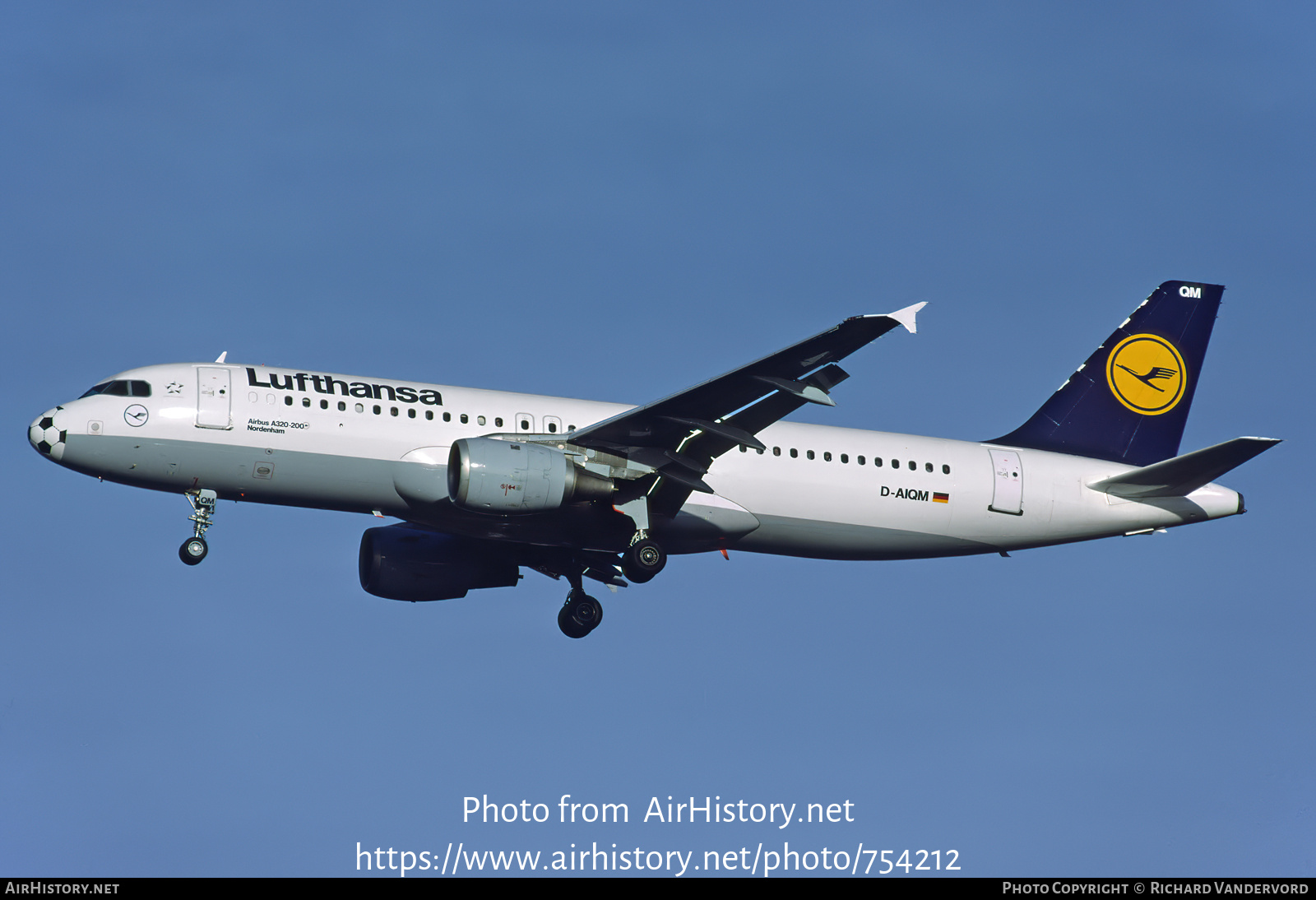 Aircraft Photo of D-AIQM | Airbus A320-211 | Lufthansa | AirHistory.net #754212