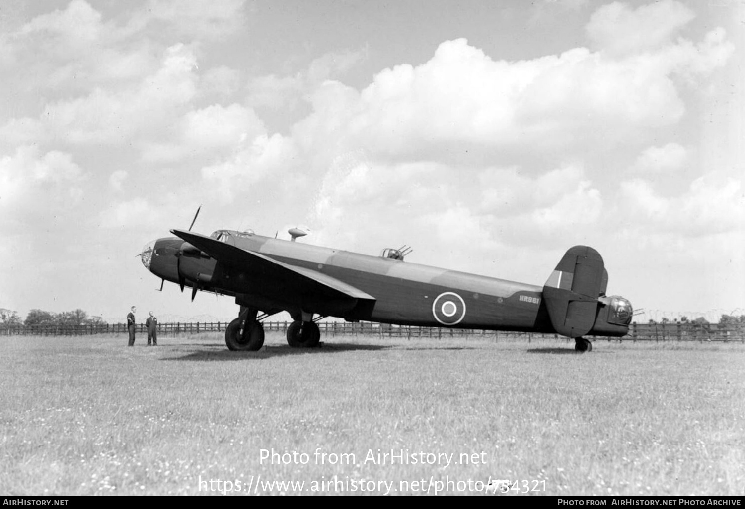 Aircraft Photo of HR861 | Handley Page HP-59 Halifax B2 | UK - Air Force | AirHistory.net #754321