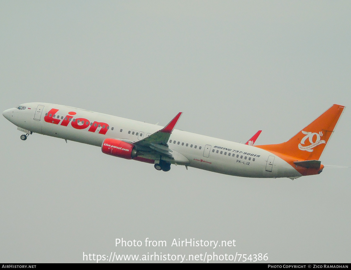 Aircraft Photo of PK-LJZ | Boeing 737-9GP/ER | Lion Air | AirHistory.net #754386