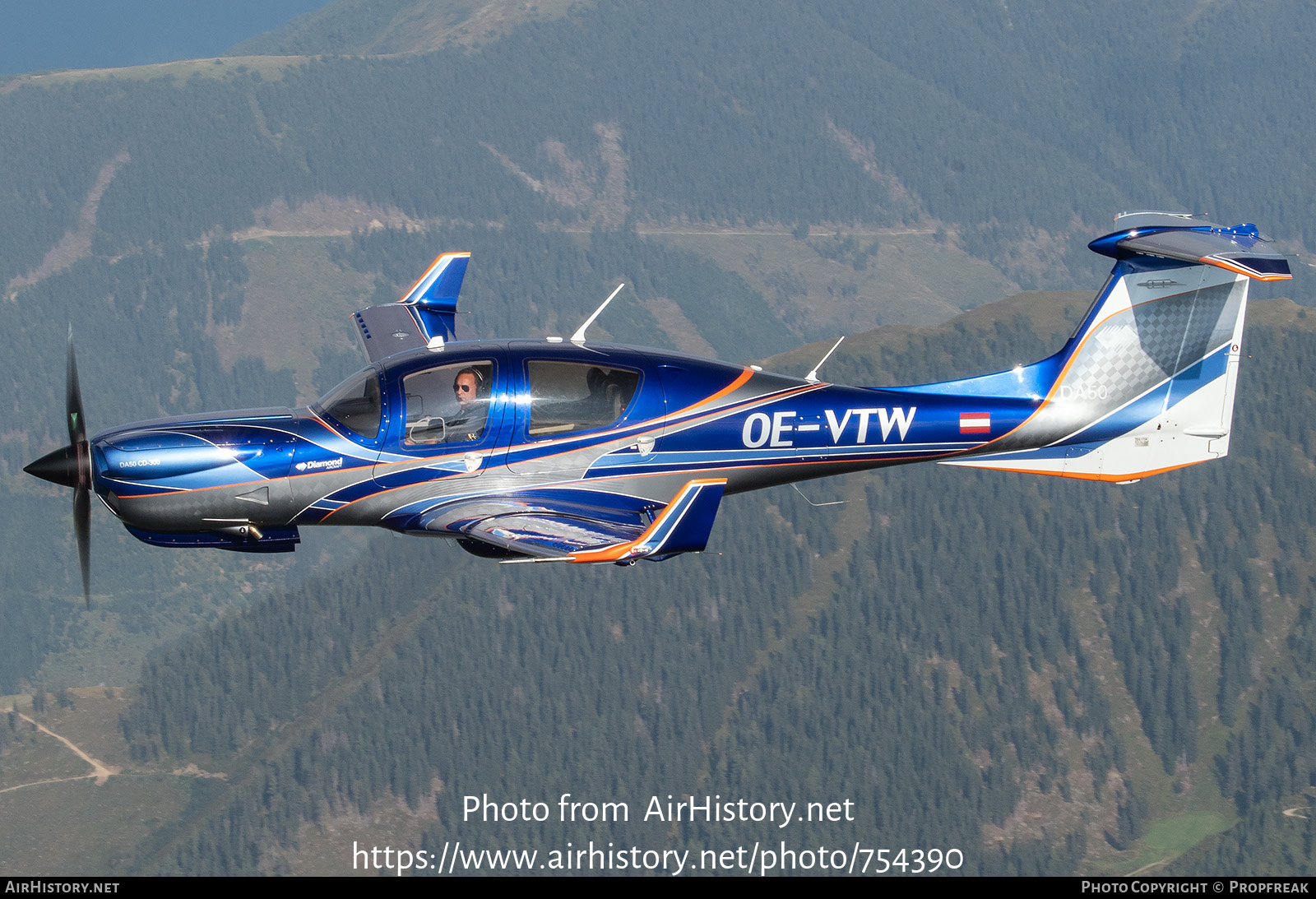 Aircraft Photo of OE-VTW | Diamond DA50 RG | AirHistory.net #754390