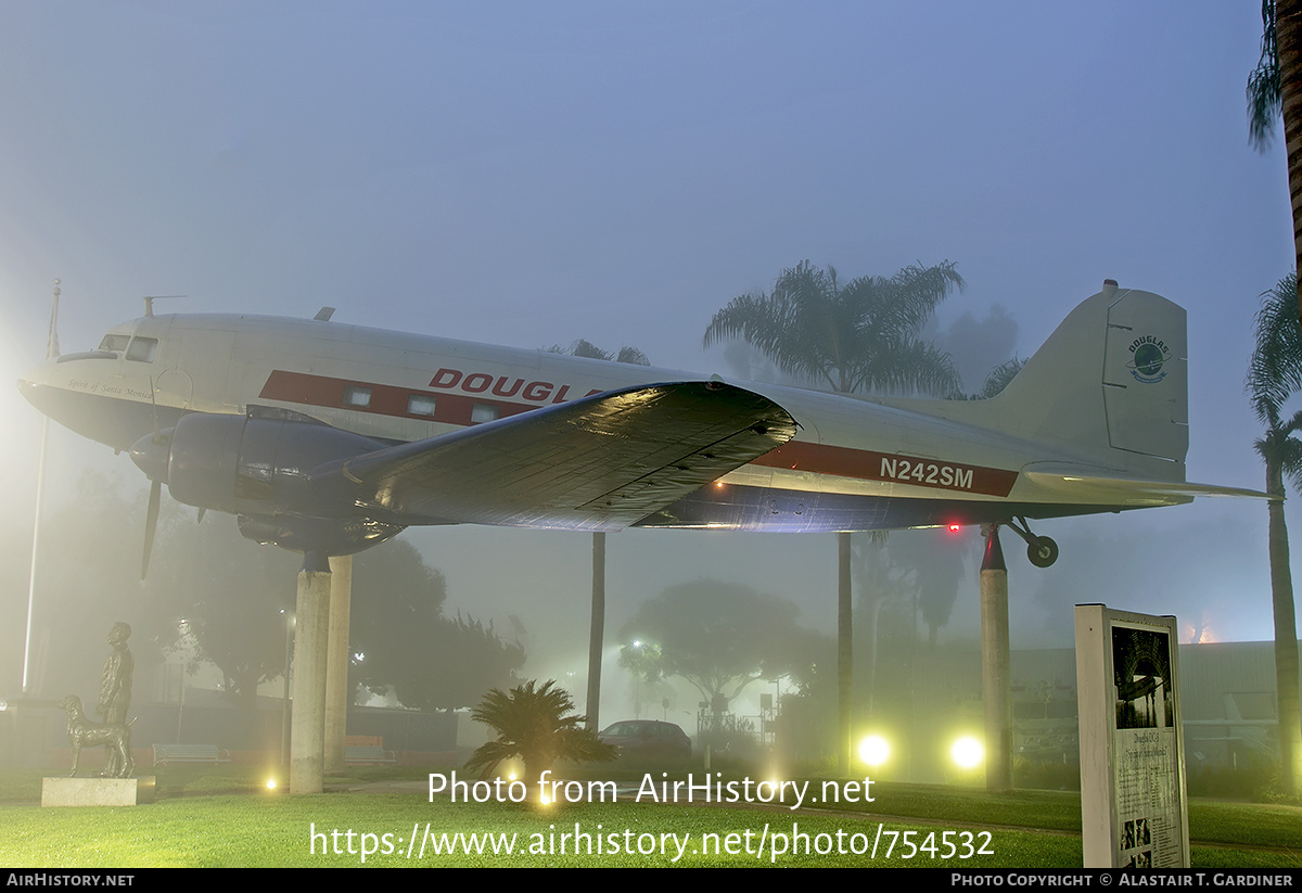 Aircraft Photo of N242SM | Douglas DC-3A / Maximizer | Douglas | AirHistory.net #754532