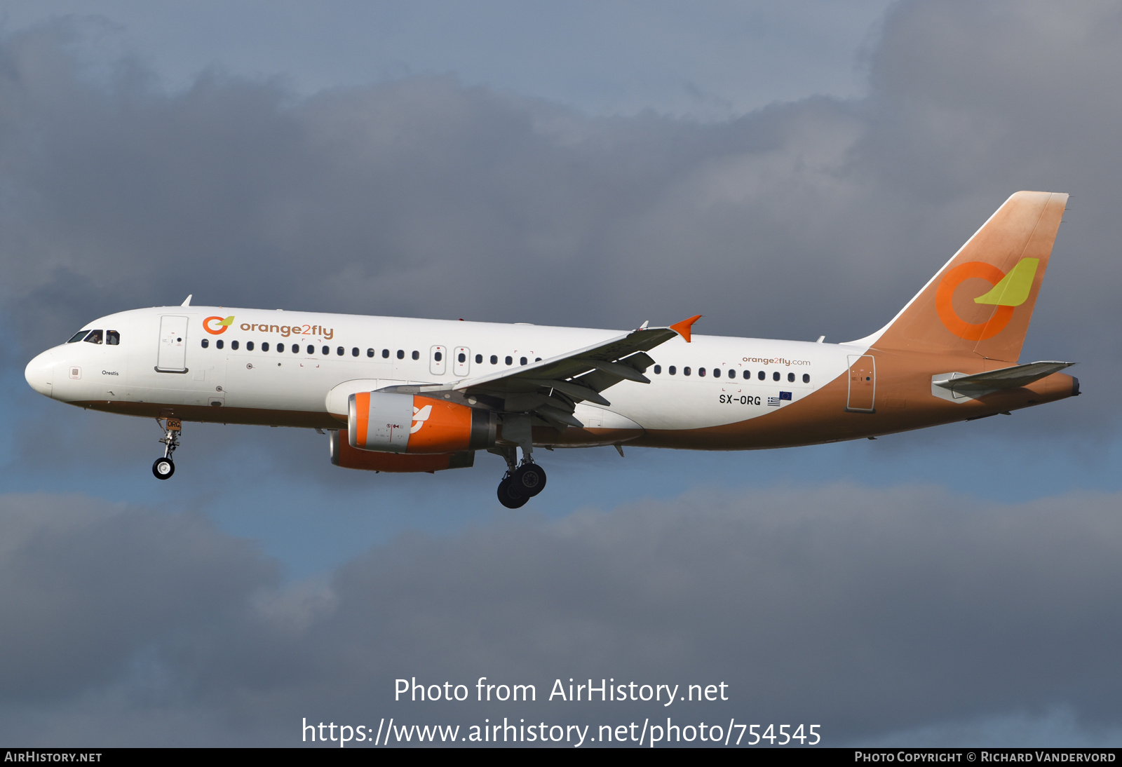 Aircraft Photo of SX-ORG | Airbus A320-232 | Orange2fly | AirHistory.net #754545