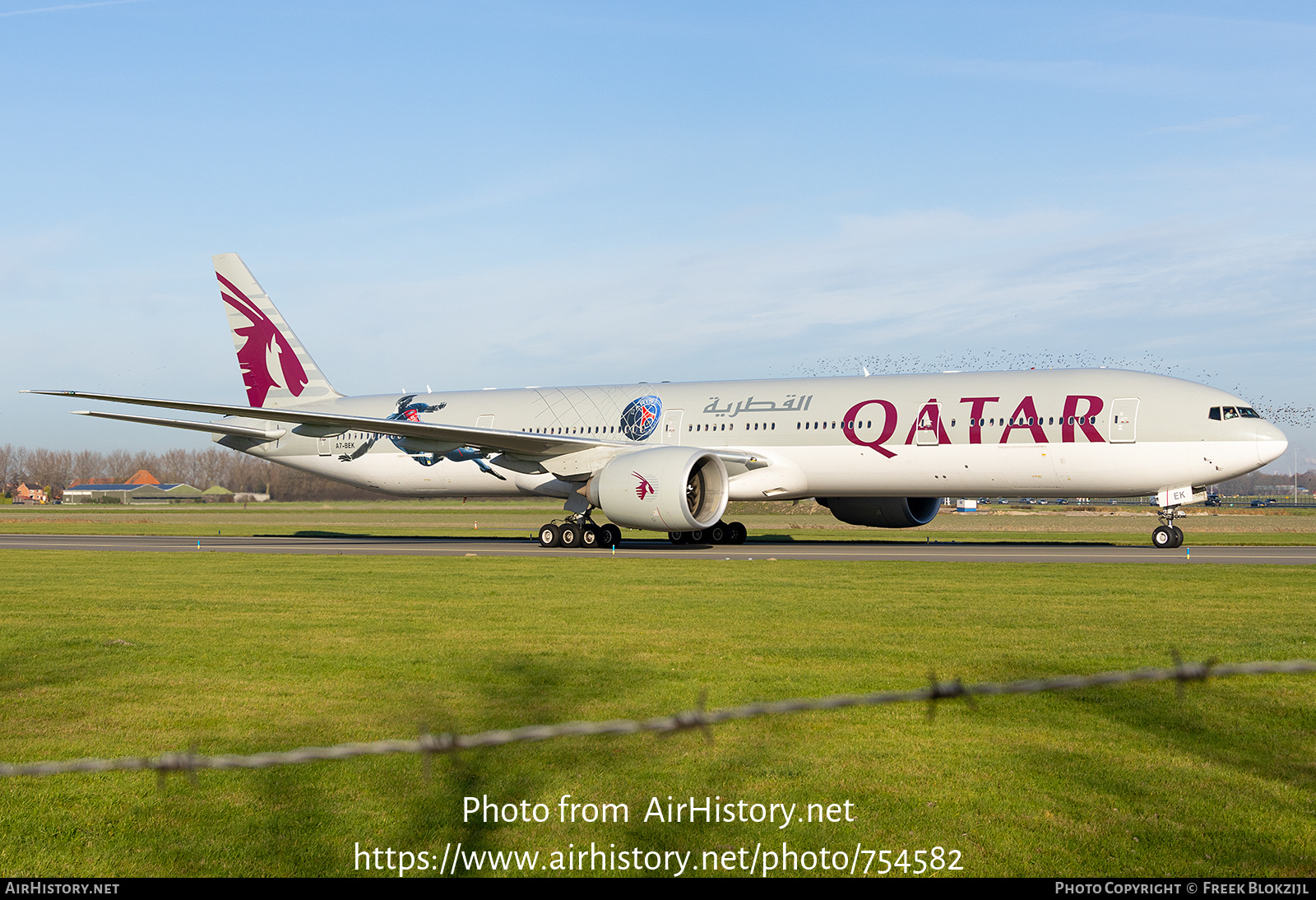 Aircraft Photo of A7-BEK | Boeing 777-300/ER | Qatar Airways | AirHistory.net #754582