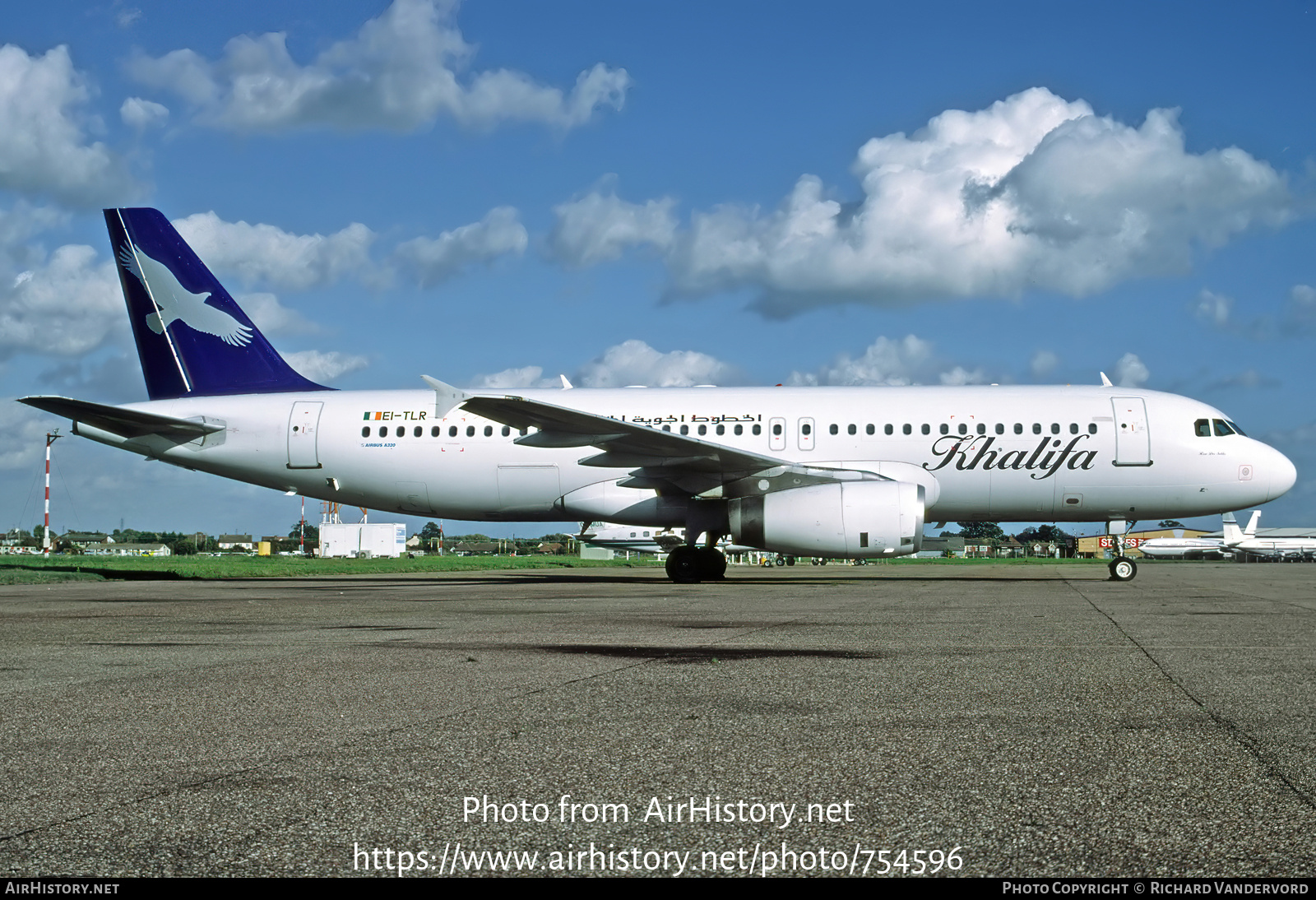 Aircraft Photo of EI-TLR | Airbus A320-231 | Khalifa Airways | AirHistory.net #754596