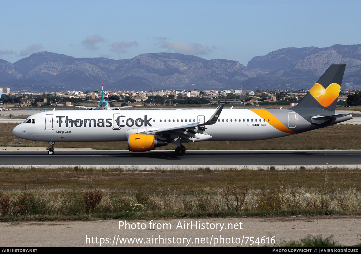 Aircraft Photo of G-TCDO | Airbus A321-211 | Thomas Cook Airlines | AirHistory.net #754616