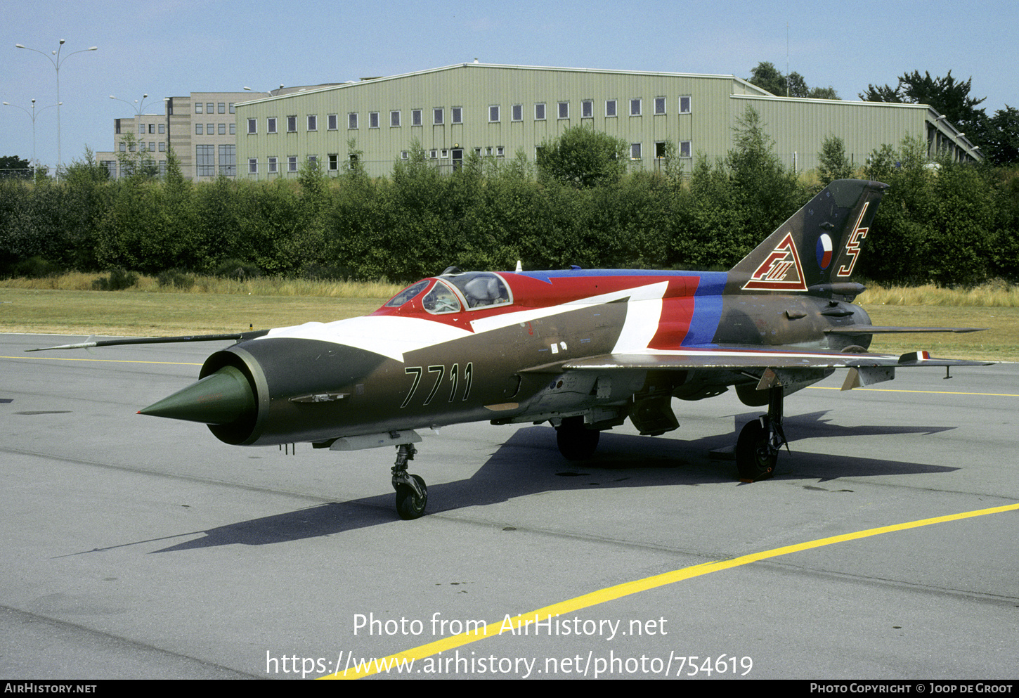 Aircraft Photo of 7711 | Mikoyan-Gurevich MiG-21MF | Czechia - Air Force | AirHistory.net #754619