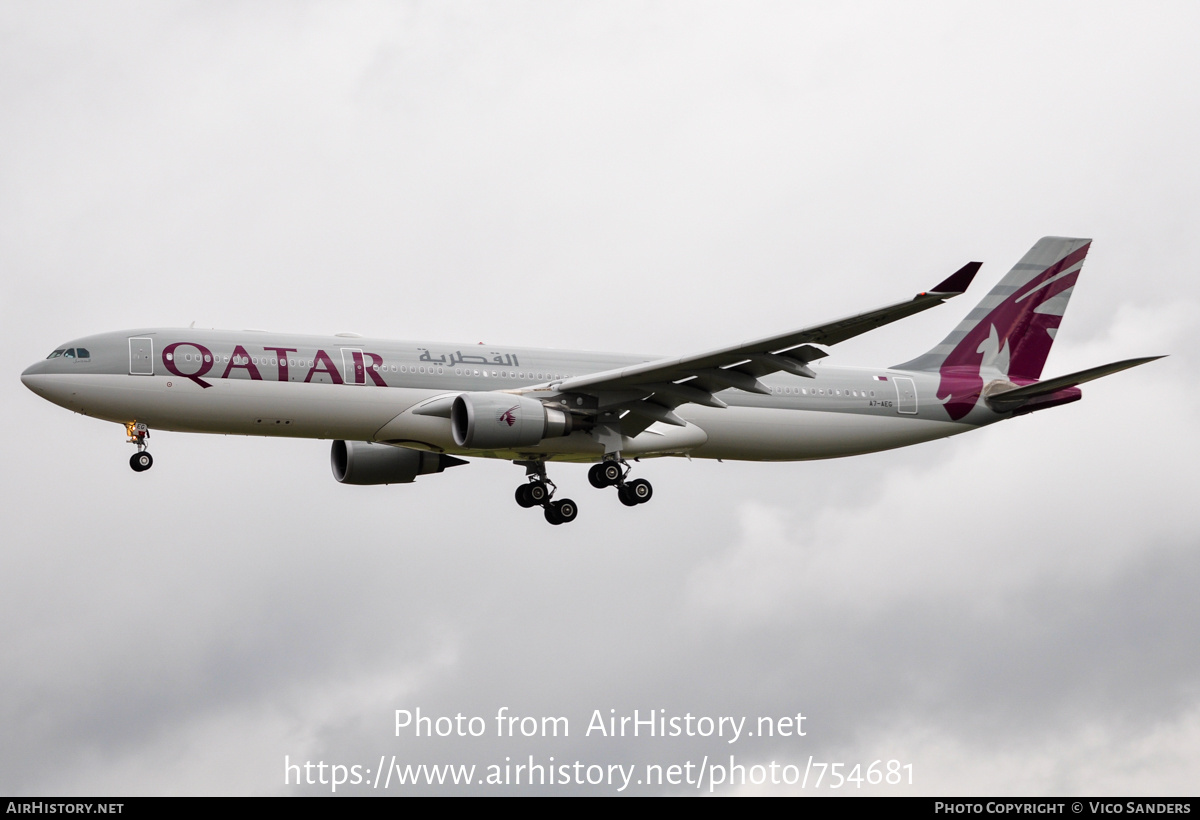 Aircraft Photo of A7-AEG | Airbus A330-302 | Qatar Airways | AirHistory.net #754681