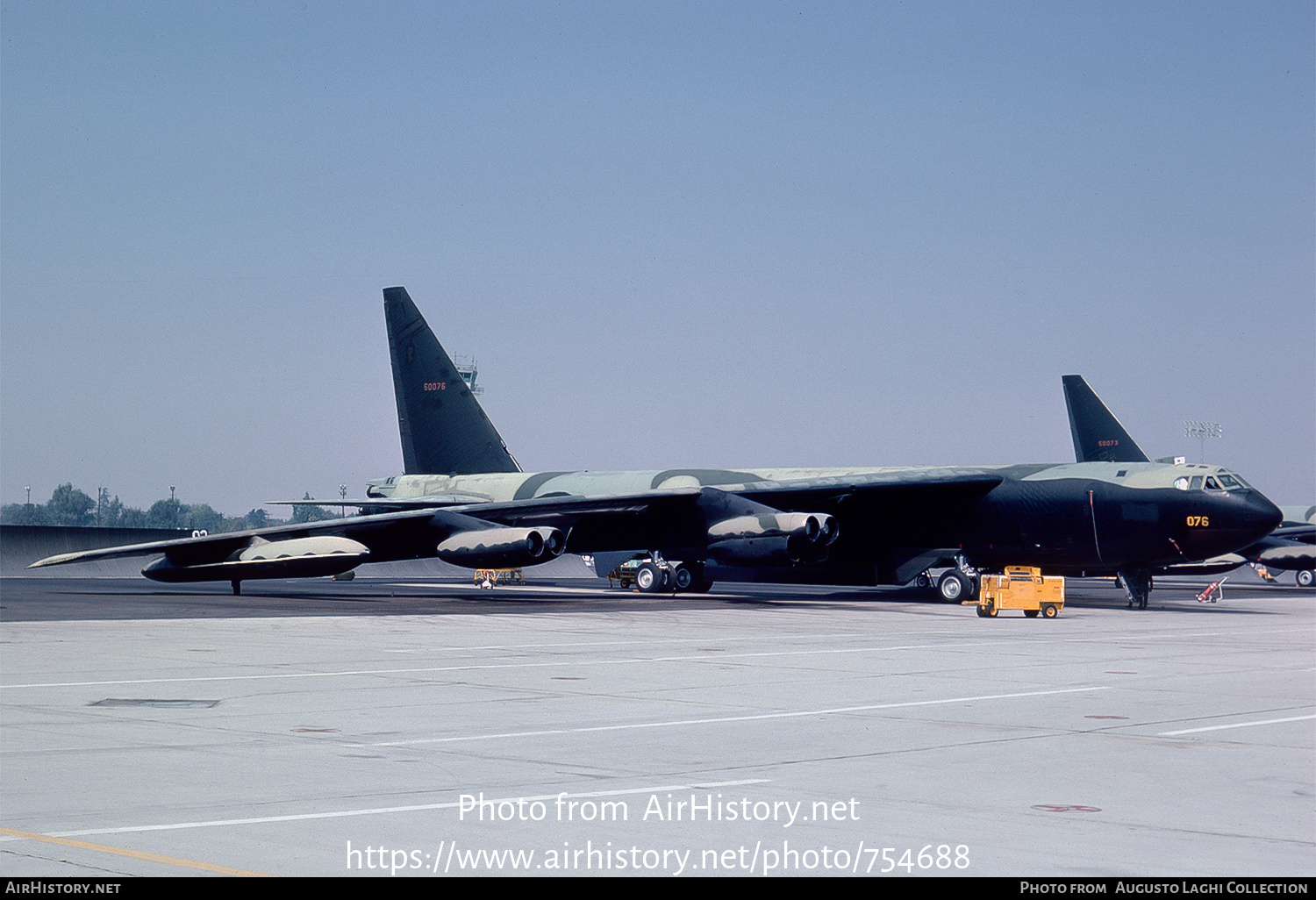 Aircraft Photo of 55-076 / 50076 | Boeing B-52D Stratofortress | USA - Air Force | AirHistory.net #754688