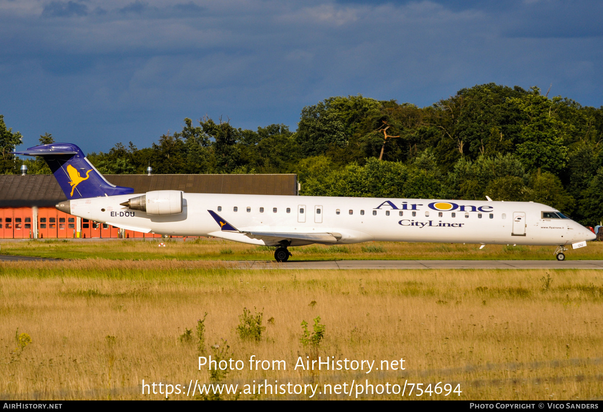 Aircraft Photo of EI-DOU | Bombardier CRJ-900ER (CL-600-2D24) | Air One CityLiner | AirHistory.net #754694