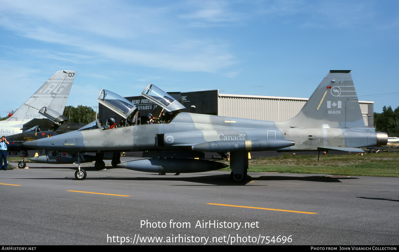 Aircraft Photo of 116826 | Canadair CF-116D | Canada - Air Force | AirHistory.net #754696