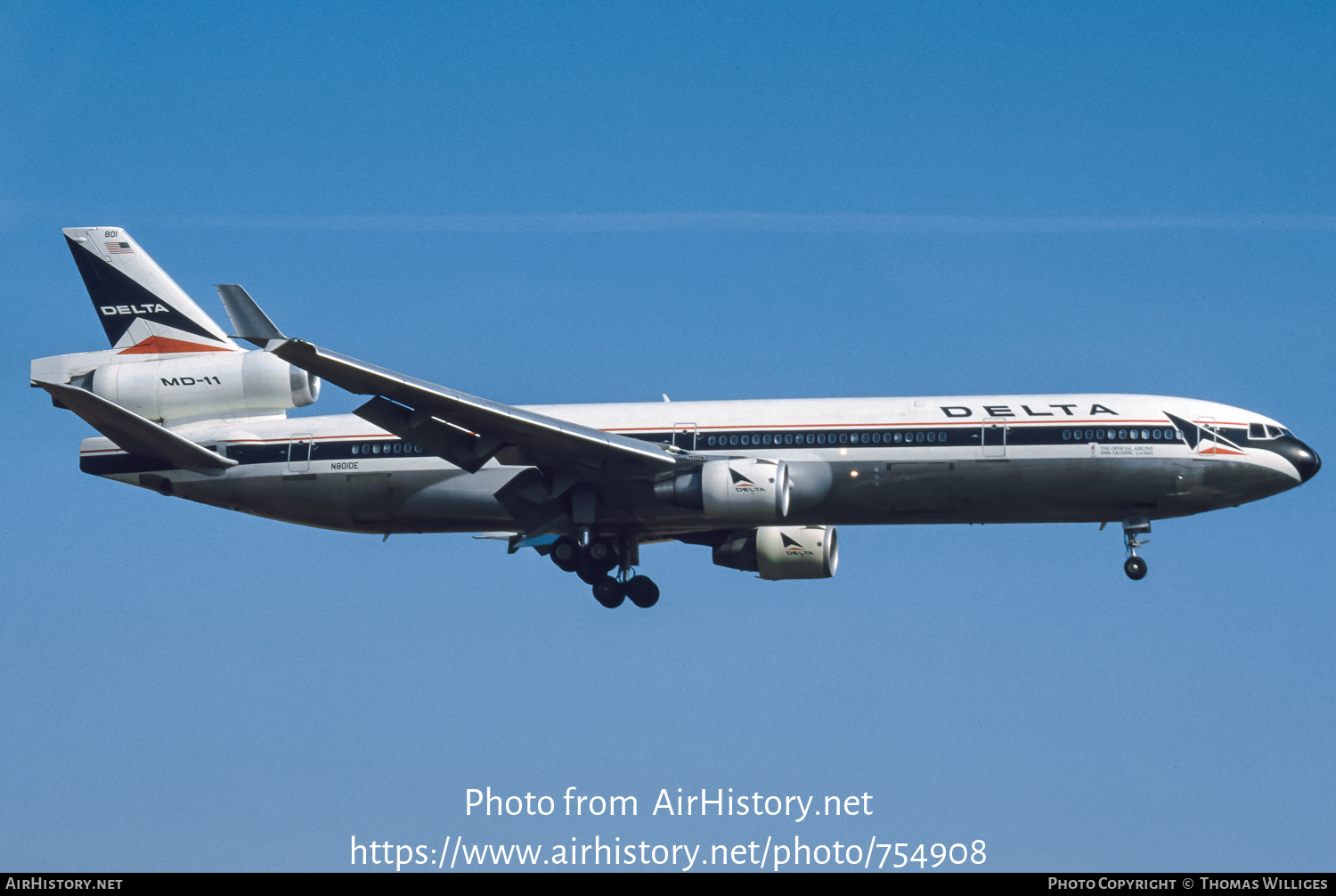 Aircraft Photo of N801DE | McDonnell Douglas MD-11 | Delta Air Lines | AirHistory.net #754908