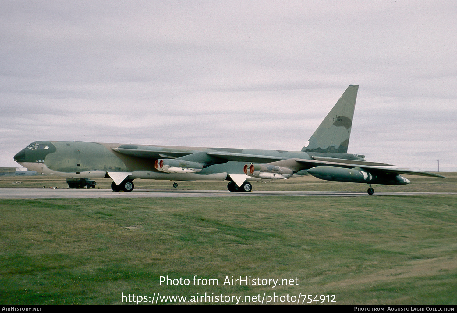 Aircraft Photo of 57-063 / 70063 | Boeing B-52F Stratofortress | USA - Air Force | AirHistory.net #754912