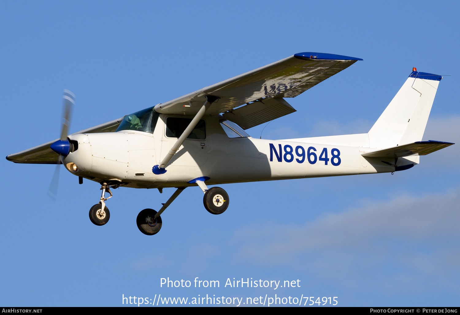 Aircraft Photo of N89648 | Cessna 152 | AirHistory.net #754915