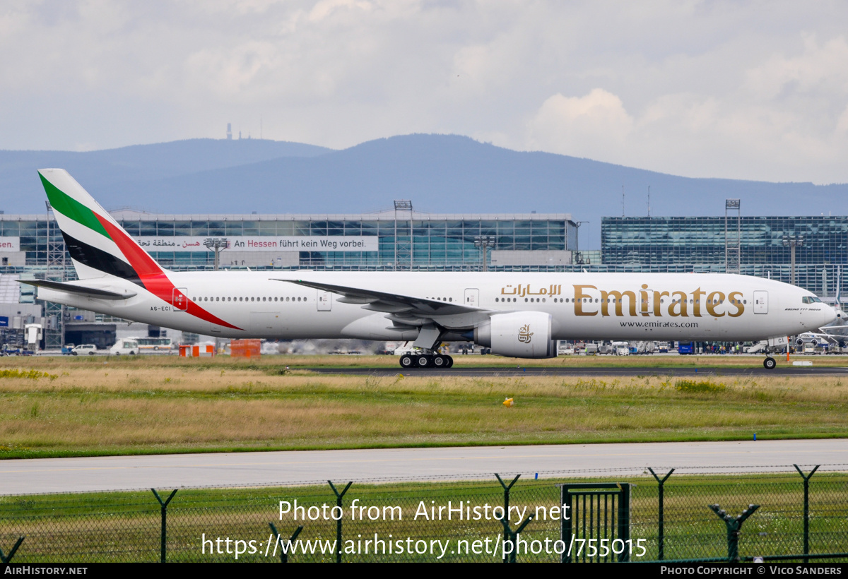 Aircraft Photo of A6-ECI | Boeing 777-31H/ER | Emirates | AirHistory.net #755015