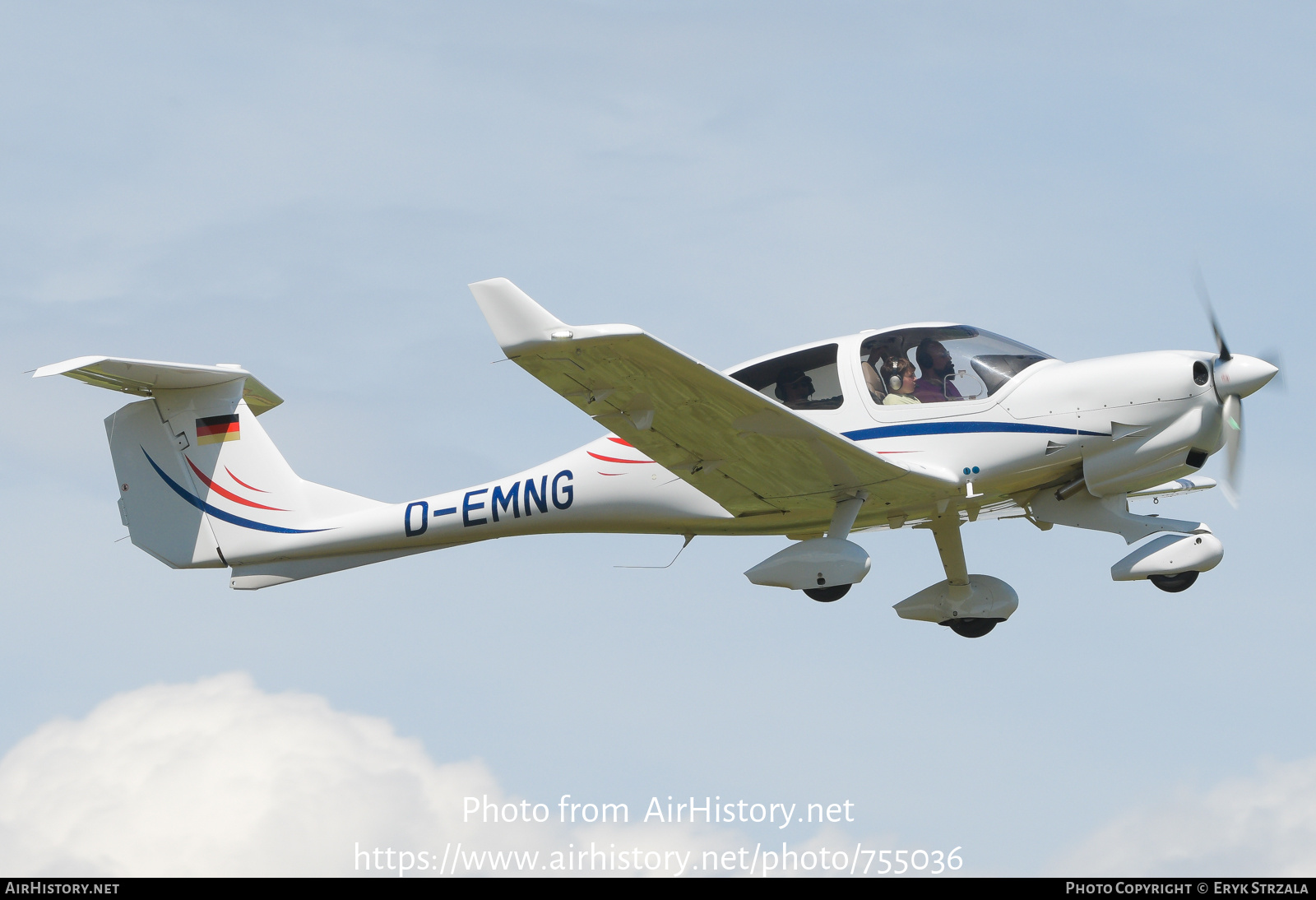 Aircraft Photo of D-EMNG | Diamond DA40 NG Diamond Star | AirHistory.net #755036