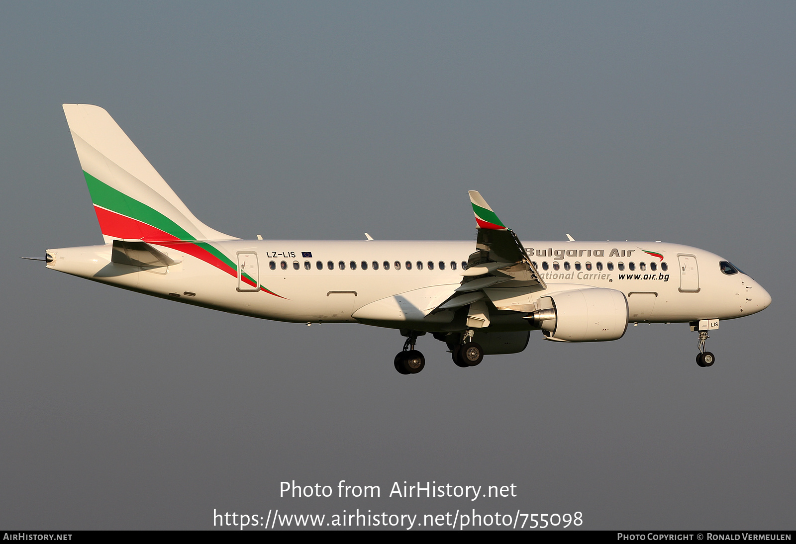 Aircraft Photo of LZ-LIS | Airbus A220-100 (BD-500-1A10) | Bulgaria Air | AirHistory.net #755098