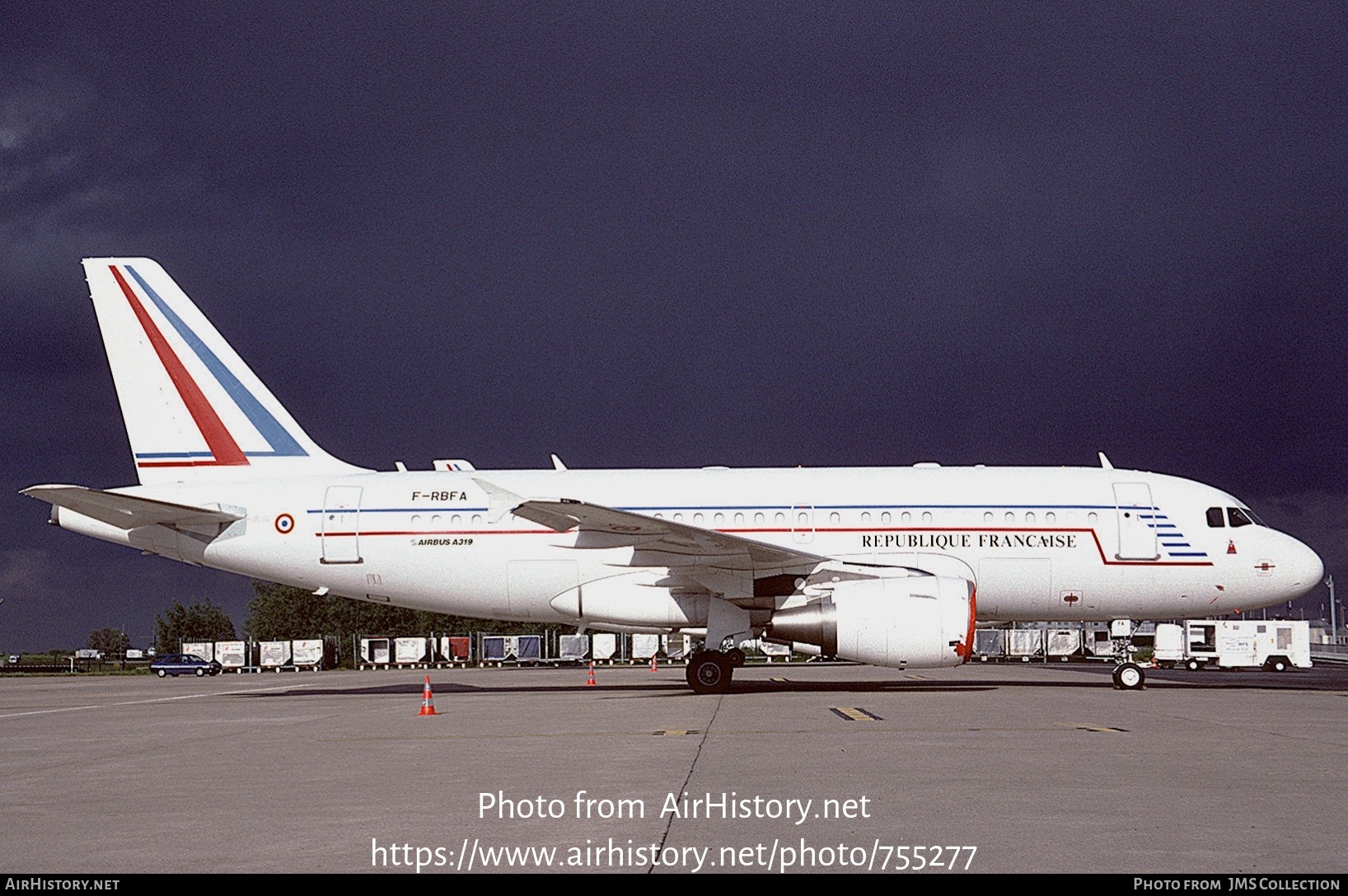 Aircraft Photo of 1485 | Airbus ACJ319 (A319-115/CJ) | France - Air Force | AirHistory.net #755277