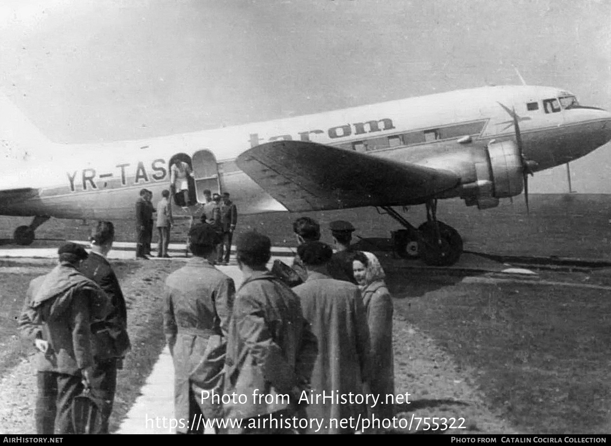 Aircraft Photo of YR-TAS | Lisunov Li-2P | TAROM - Transporturile Aeriene Române | AirHistory.net #755322