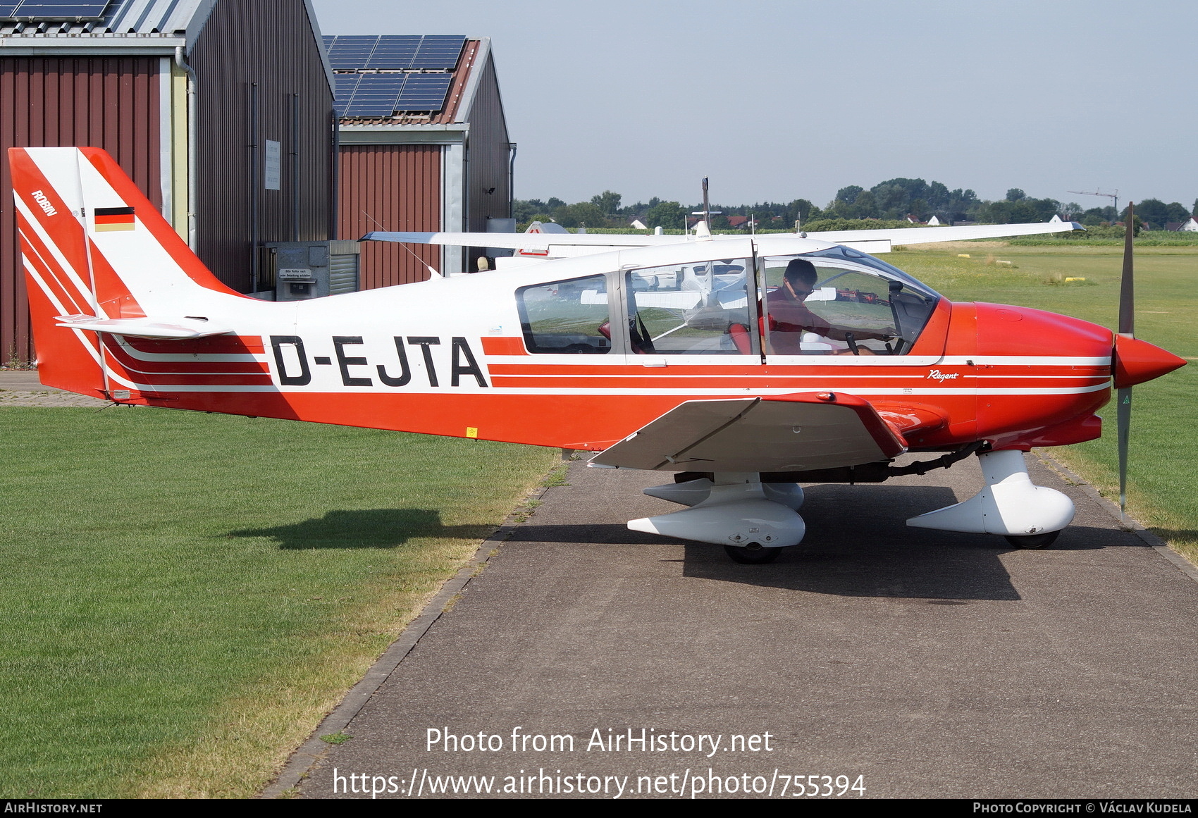 Aircraft Photo of D-EJTA | Robin DR-400-180 Regent | AirHistory.net #755394