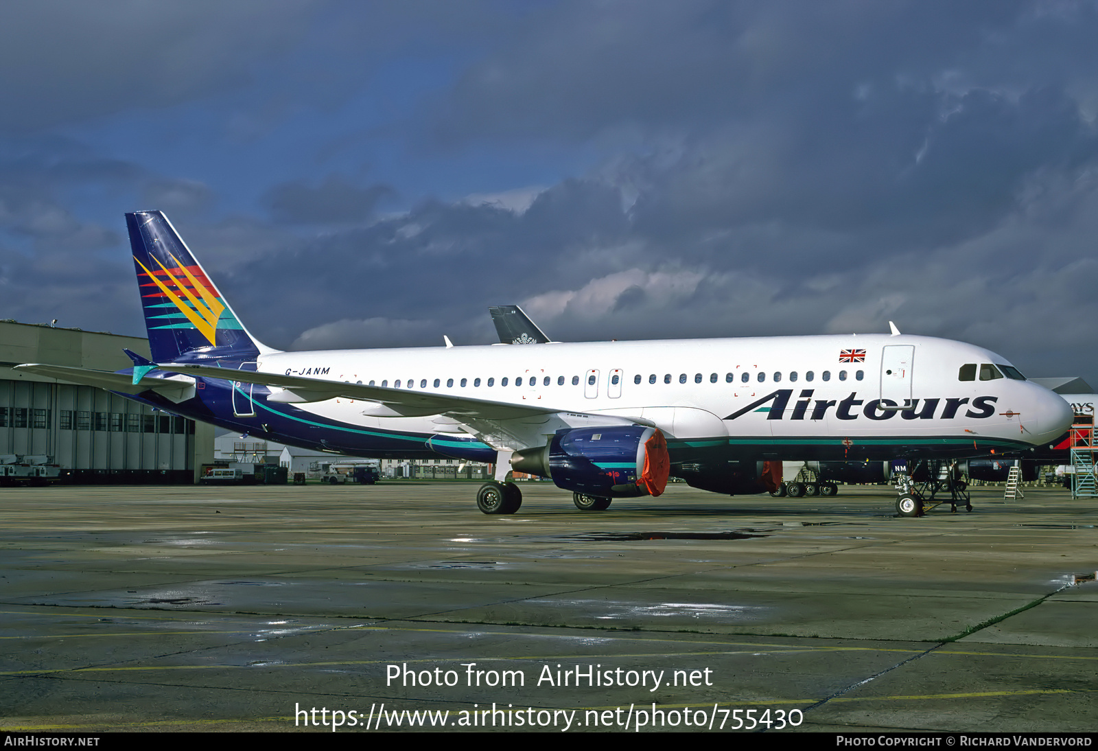 Aircraft Photo of G-JANM | Airbus A320-212 | Airtours International | AirHistory.net #755430